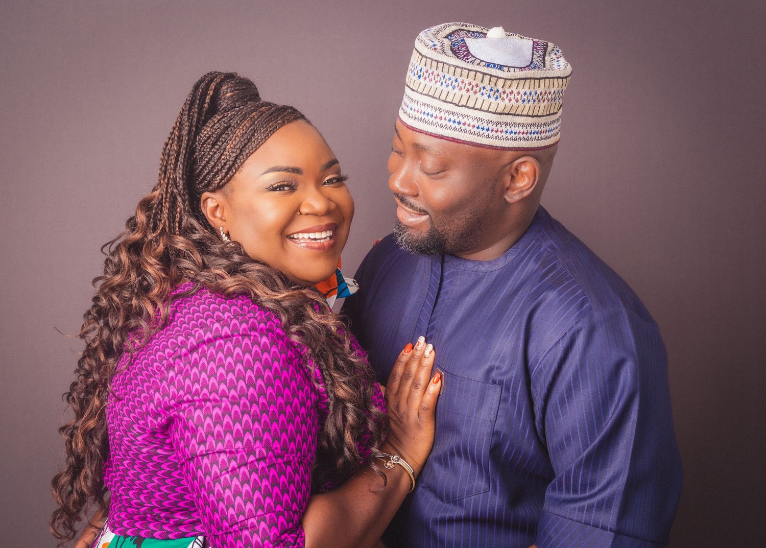 Wife & husband | unboxed portraits family portrait photography