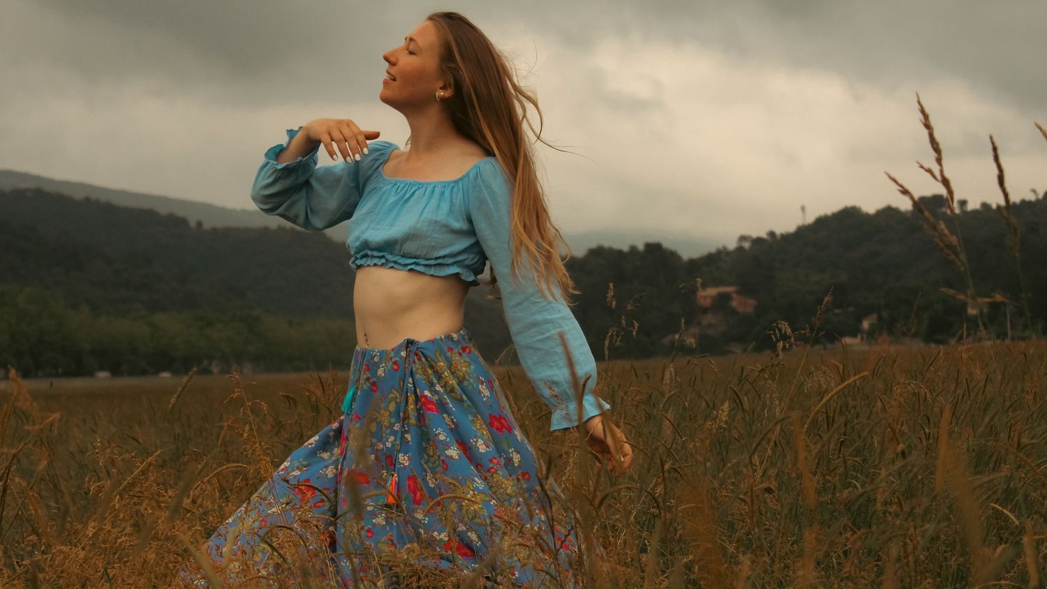 photoshoot femme dans les hauteurs de nice