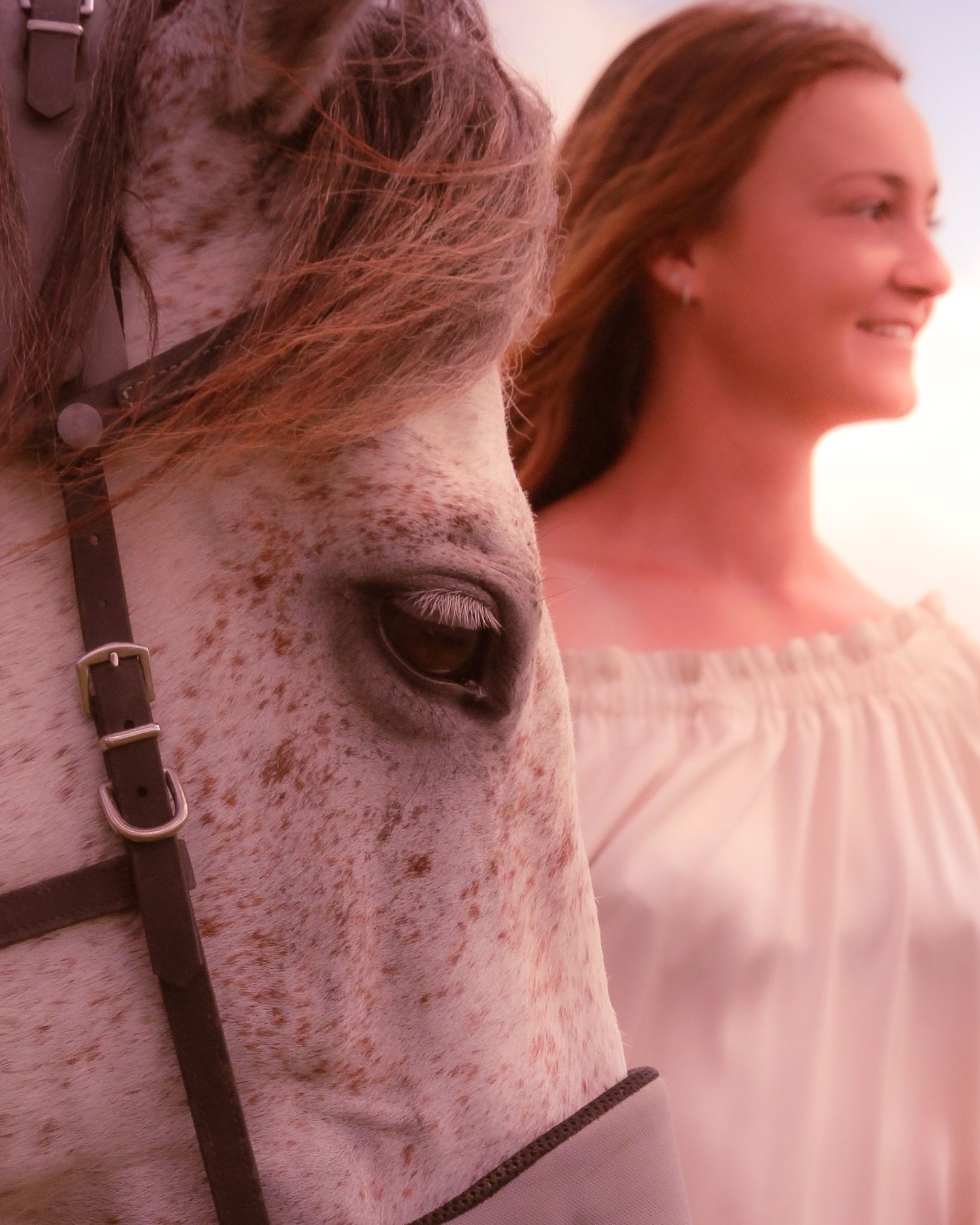 photo d'une femme et son cheval