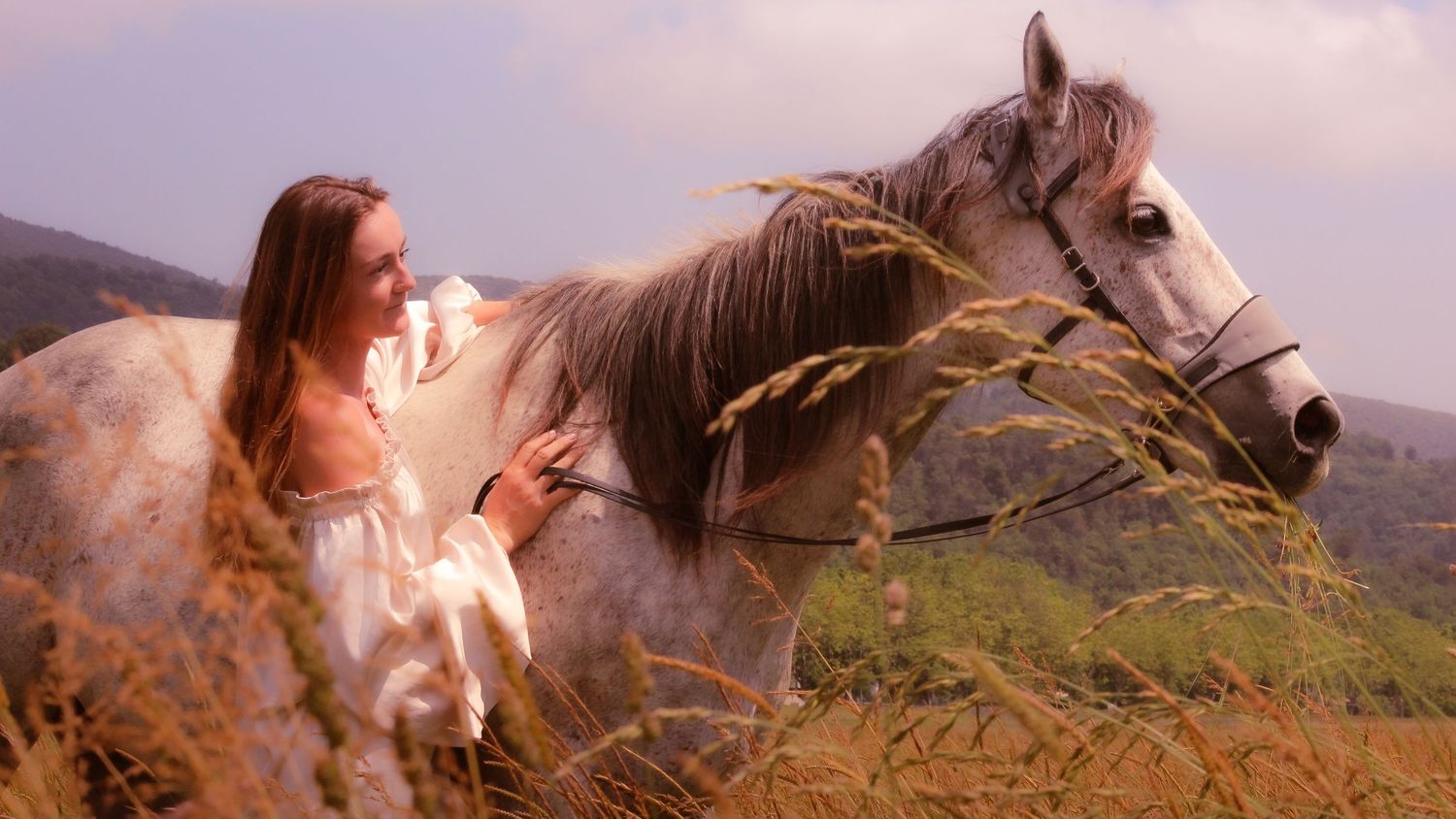 photo d'une femme et son cheval