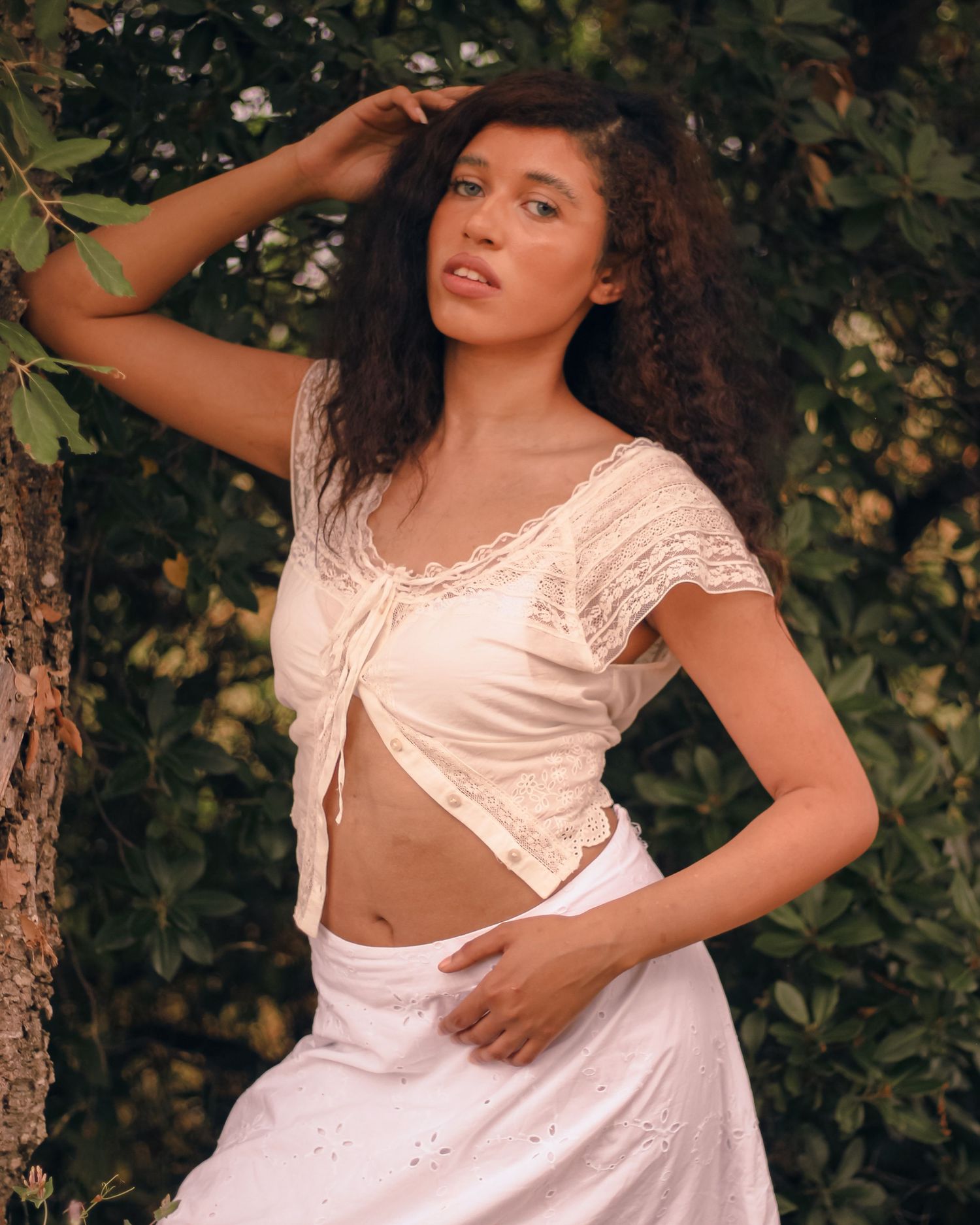 photoshoot d'une femme dans les hauteurs de nice