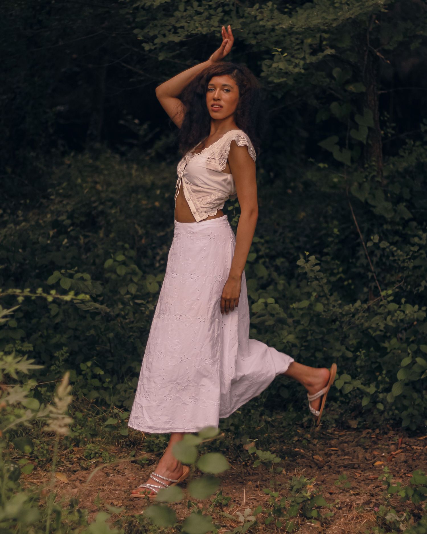 photoshoot d'une femme dans les hauteurs de nice