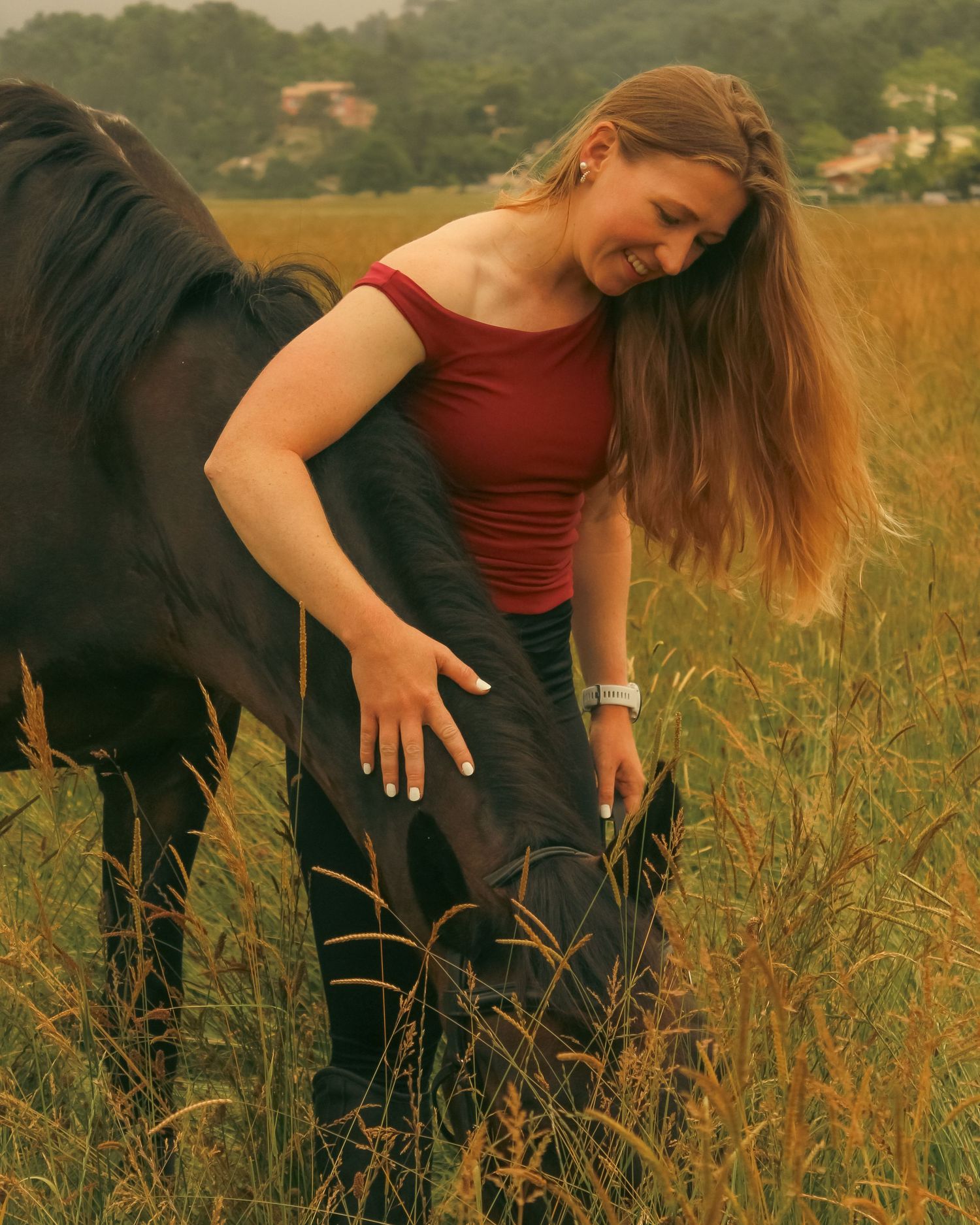 photo d'une femme et son cheval