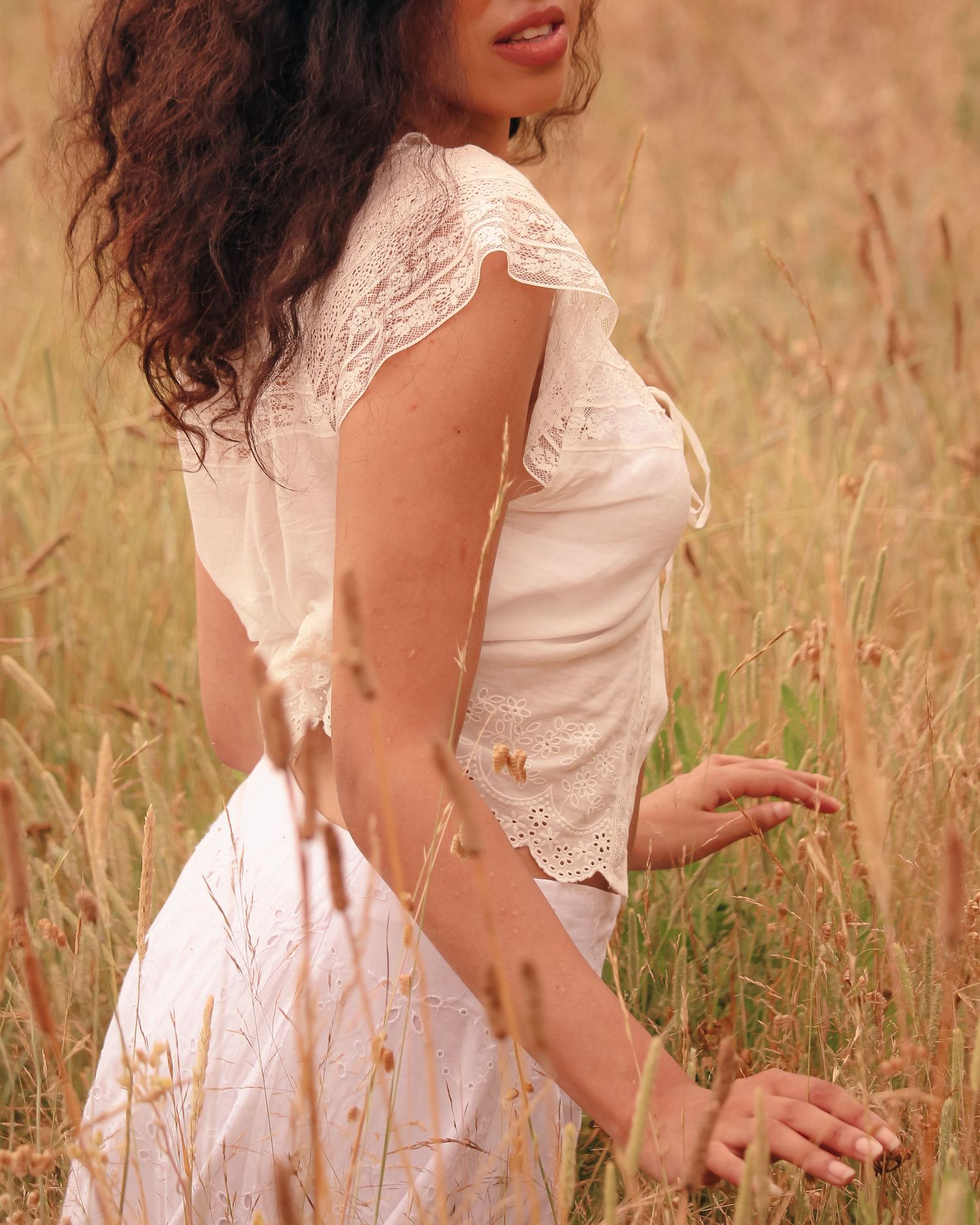 photoshoot d'une femme dans les hauteurs de nice