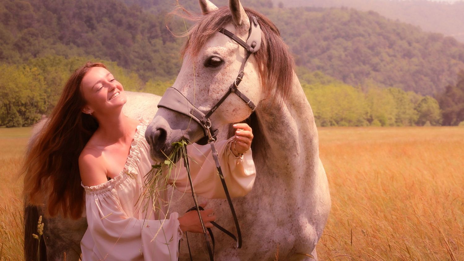 photo d'une femme et son cheval