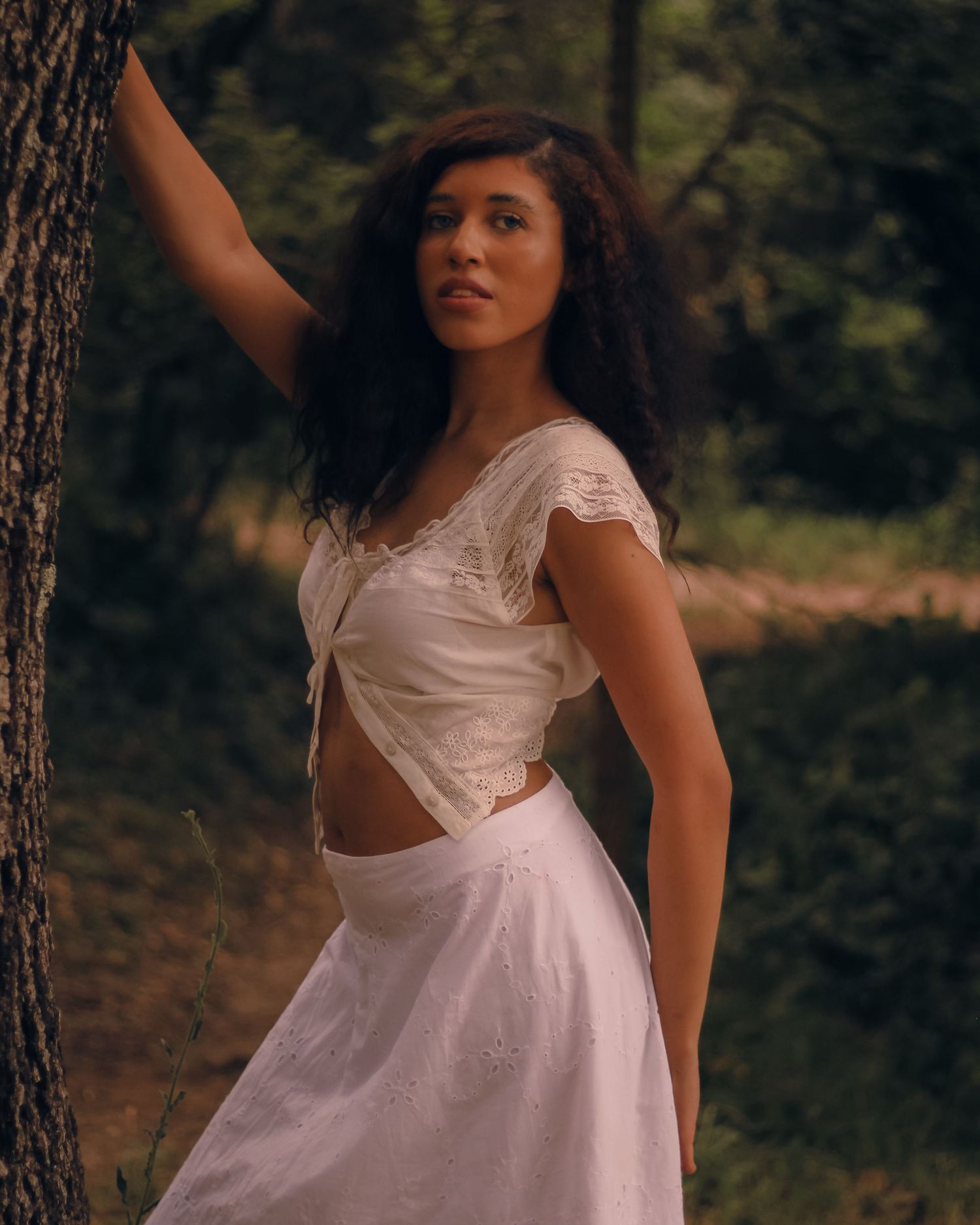 photoshoot d'une femme dans les hauteurs de nice