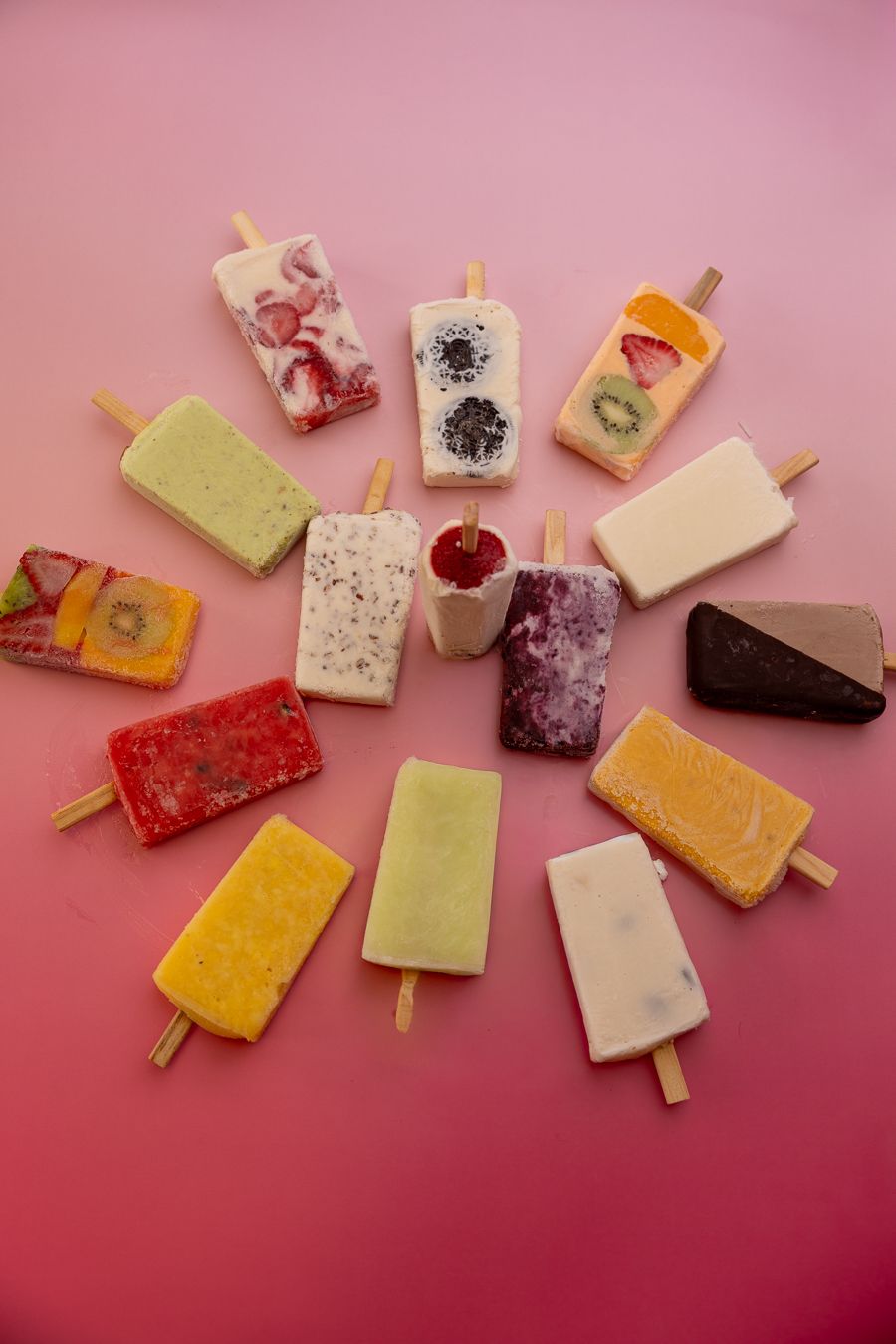 Paletas de fruta o de crema ( Fruit or Creme popsicles)