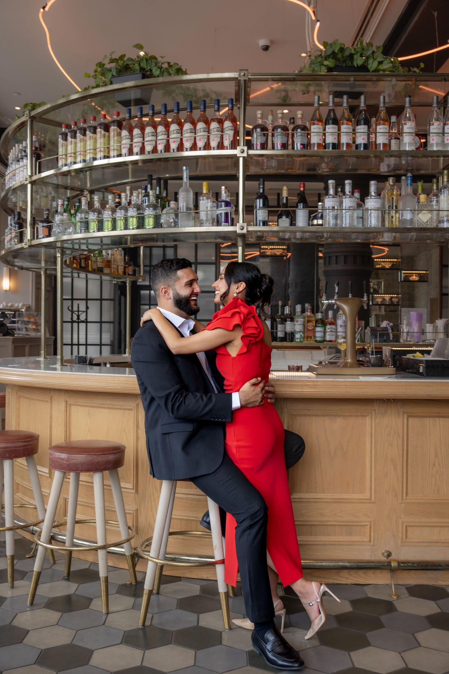 Bar side e-shoot