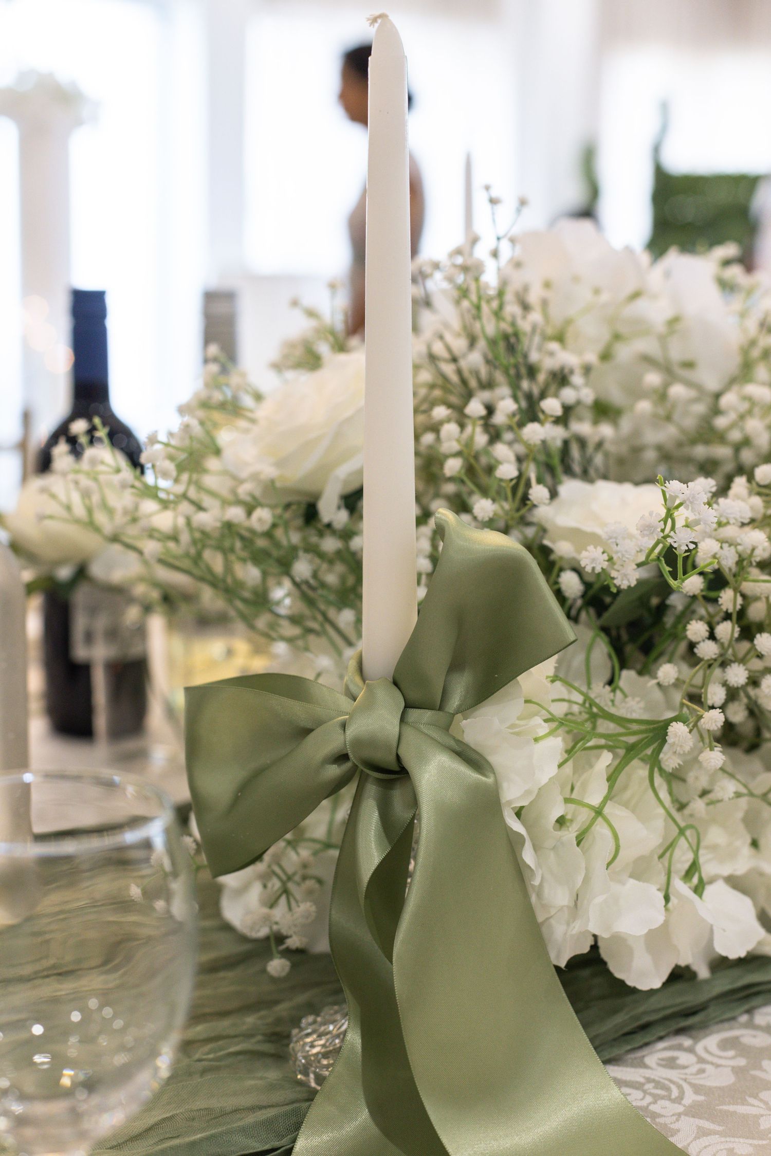 This image shows the event decor at a bridal shower.