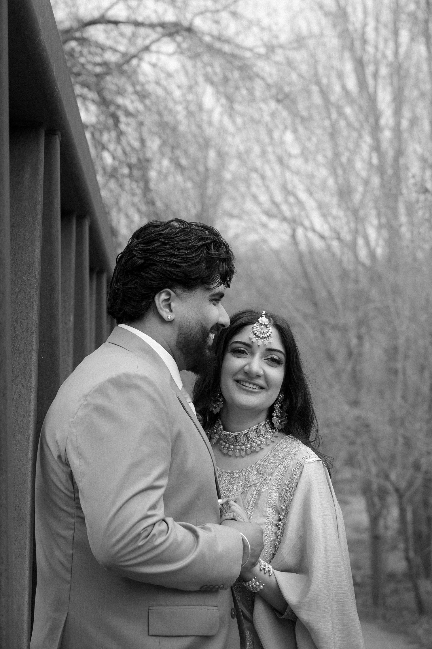 a couple in a park for their e-shoot