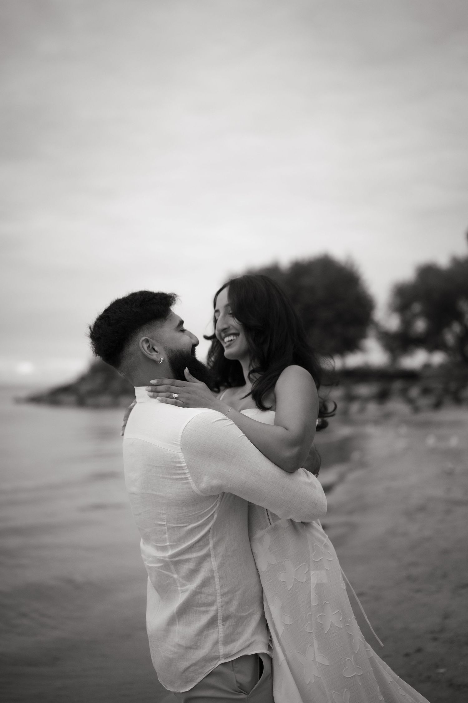 Beach photoshoot black and white