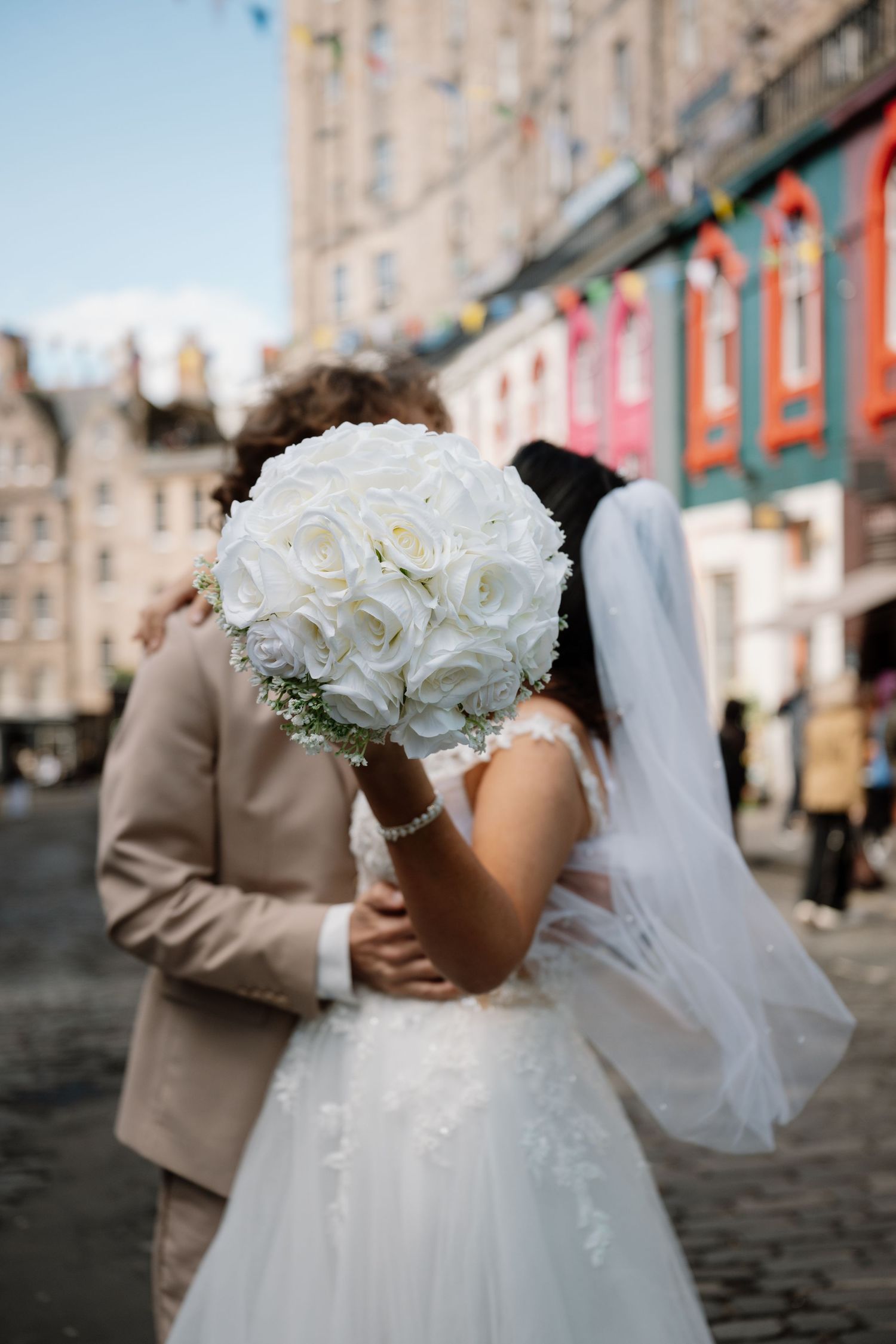Documentary Editorial Wedding Photographer based in Scotland, Dundee, Edinburgh, Glasgow
Edinburgh City Chambers Wedding
