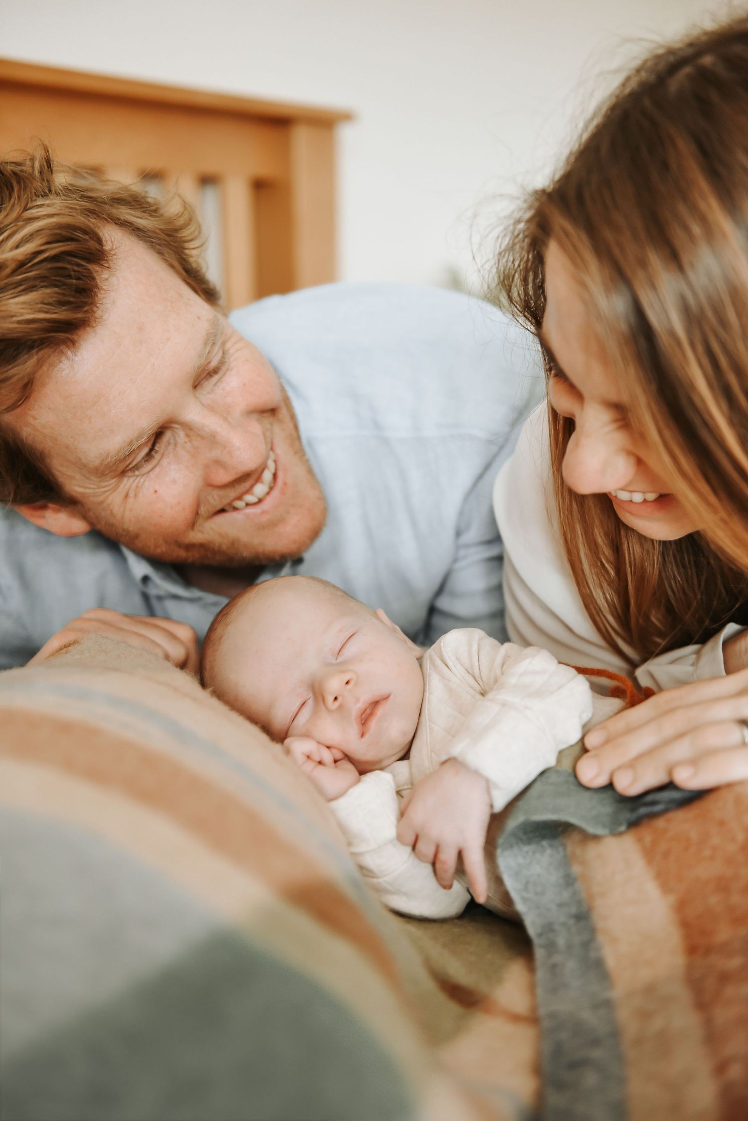Family and Wedding Photographer Based in Scotland Dundee
Affordable, relaxed and heartfelt photography with a personal touch