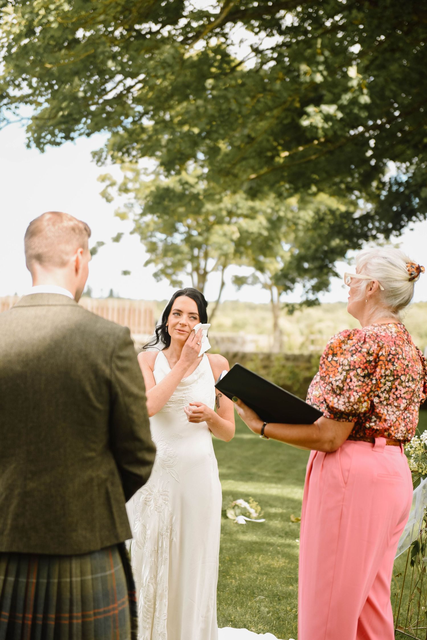 Documentary Editorial Wedding Photographer based in Scotland, Dundee, Edinburgh, Glasgow,
Rhynd Wedding