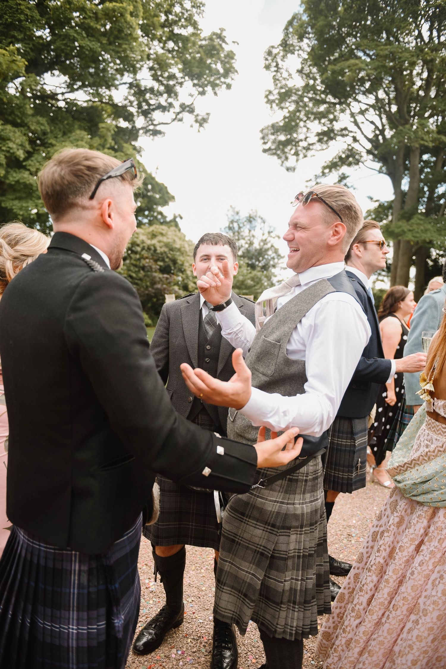 Documentary Editorial Wedding Photographer based in Scotland, Dundee, Edinburgh, Glasgow,
Rhynd Wedding