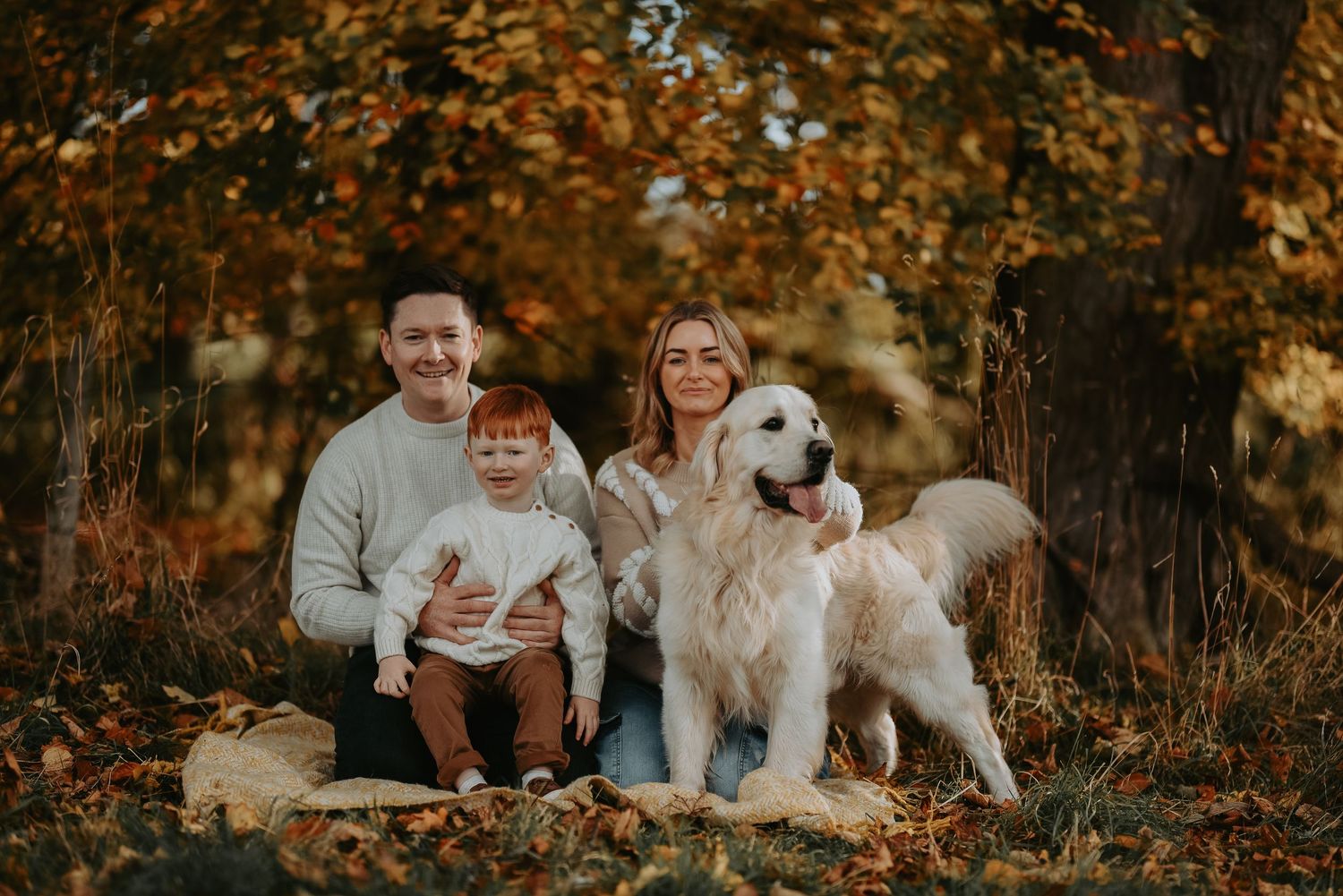 Family and Wedding Photographer Based in Scotland Dundee
Affordable, relaxed and heartfelt photography with a personal touch