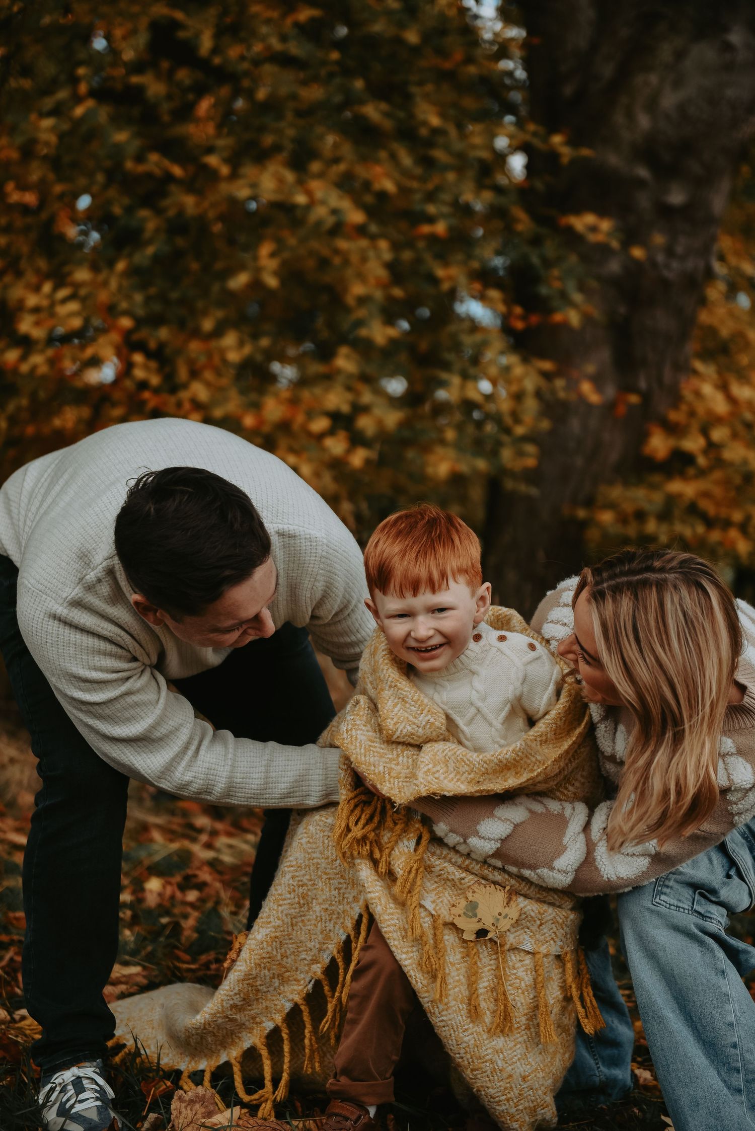 Family and Wedding Photographer Based in Scotland Dundee
Affordable, relaxed and heartfelt photography with a personal touch