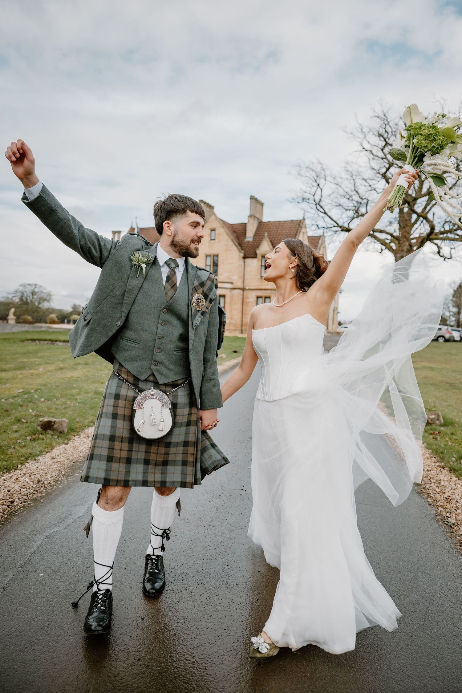 Documentary Editorial Wedding Photographer based in Scotland, Dundee, Edinburgh, Glasgow, Glenbervie Wedding