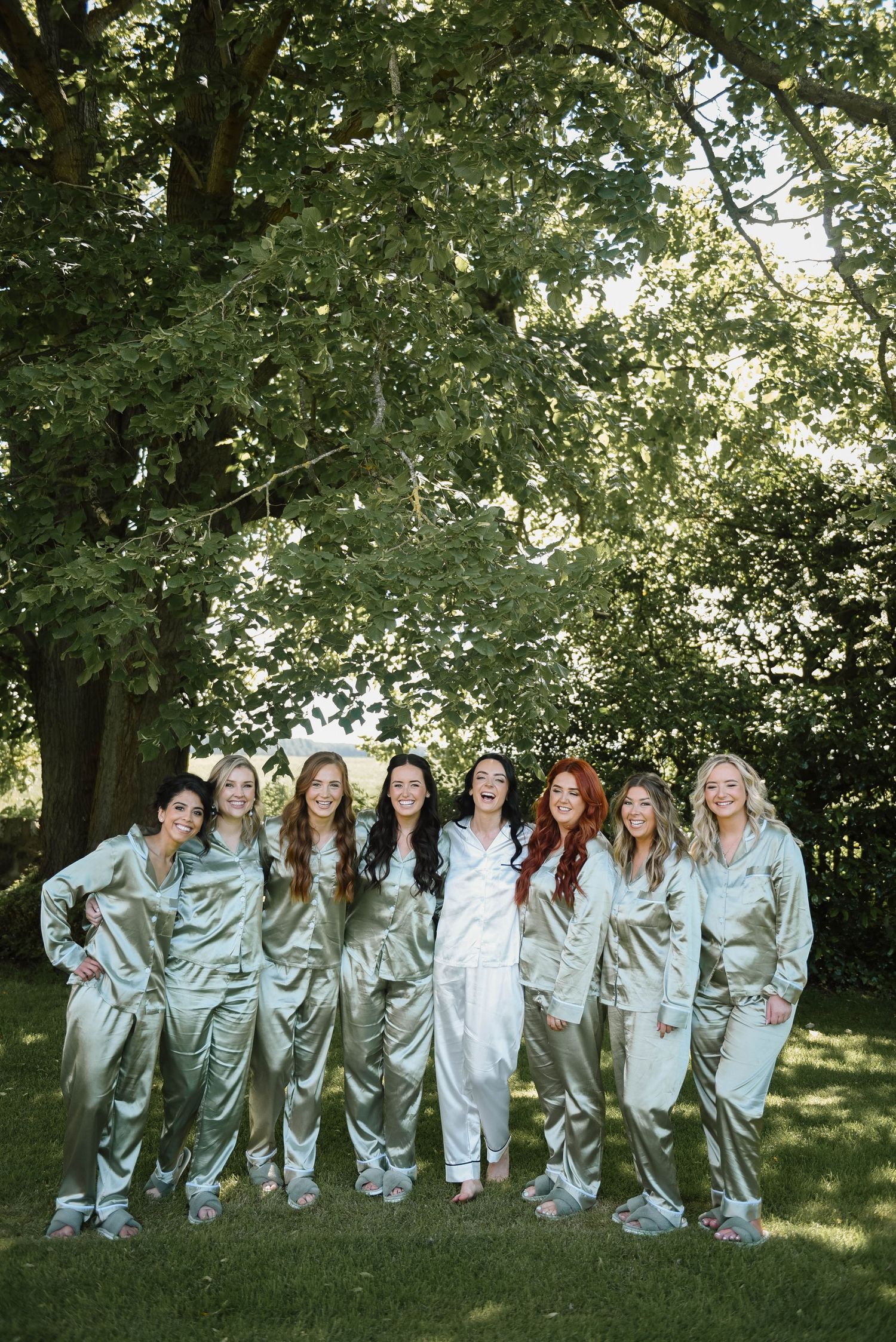 Documentary Editorial Wedding Photographer based in Scotland, Dundee, Edinburgh, Glasgow,
Rhynd Wedding