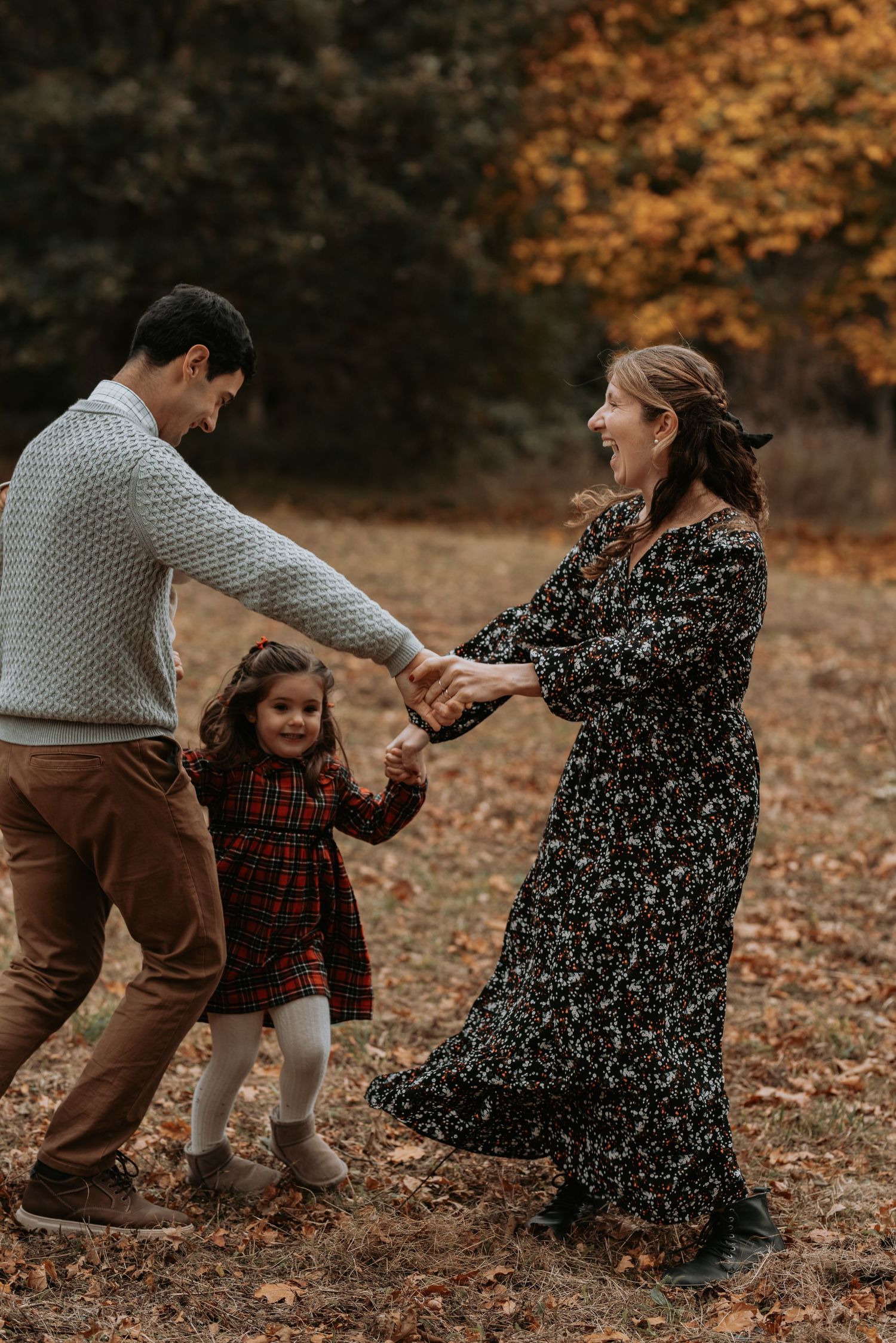 Documentary Editorial Wedding Photographer based in Scotland, Dundee, Edinburgh, Glasgow