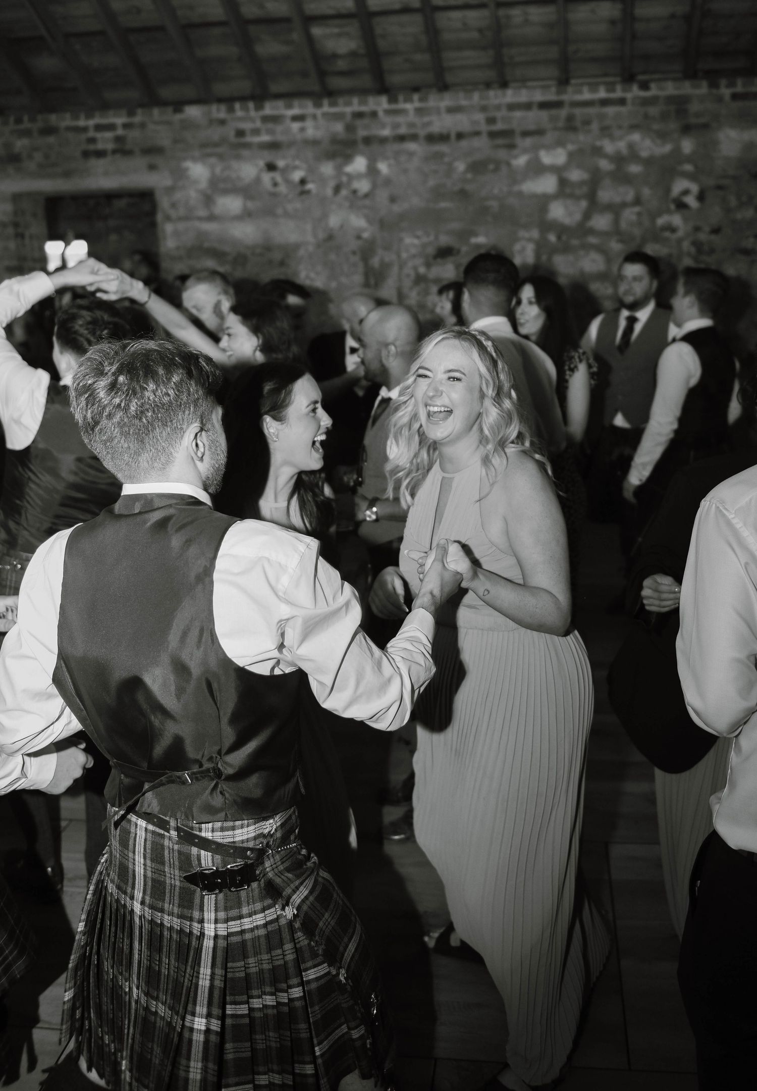 Documentary Editorial Wedding Photographer based in Scotland, Dundee, Edinburgh, Glasgow,
Rhynd Wedding