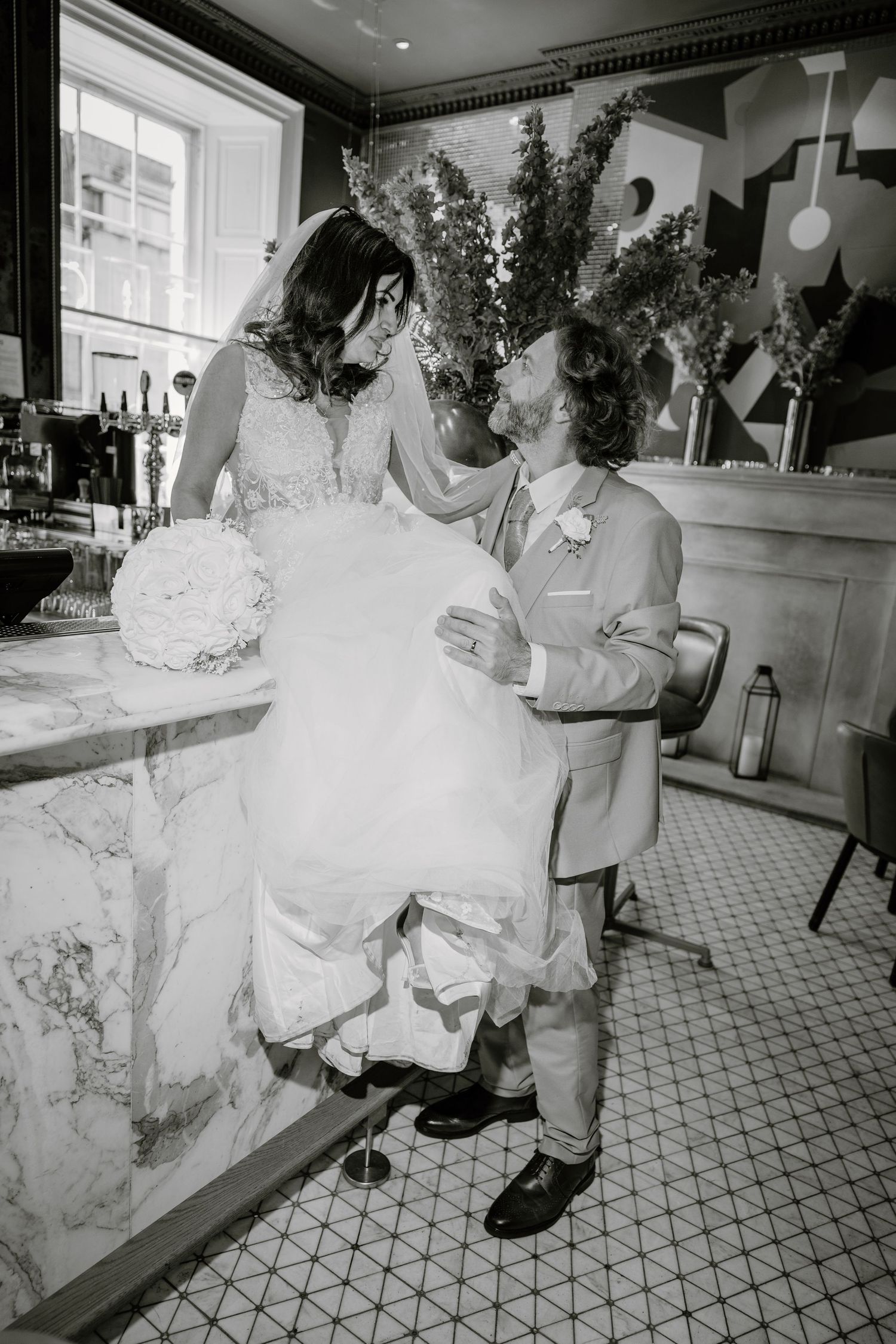 Documentary Editorial Wedding Photographer based in Scotland, Dundee, Edinburgh, Glasgow
Edinburgh City Chambers Wedding