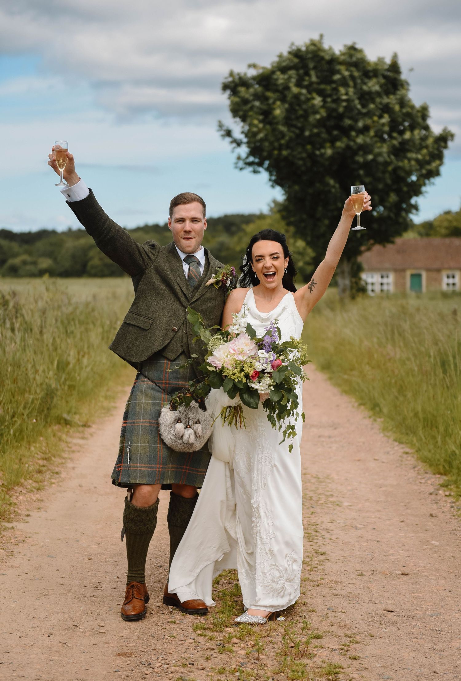 Documentary Editorial Wedding Photographer based in Scotland, Dundee, Edinburgh, Glasgow,
Rhynd Wedding