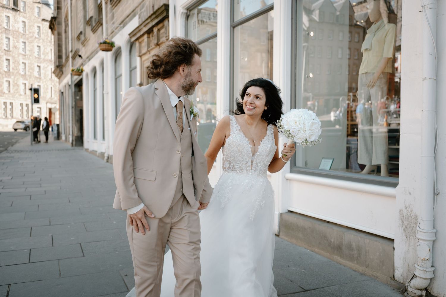 Documentary Editorial Wedding Photographer based in Scotland, Dundee, Edinburgh, Glasgow
Edinburgh City Chambers Wedding