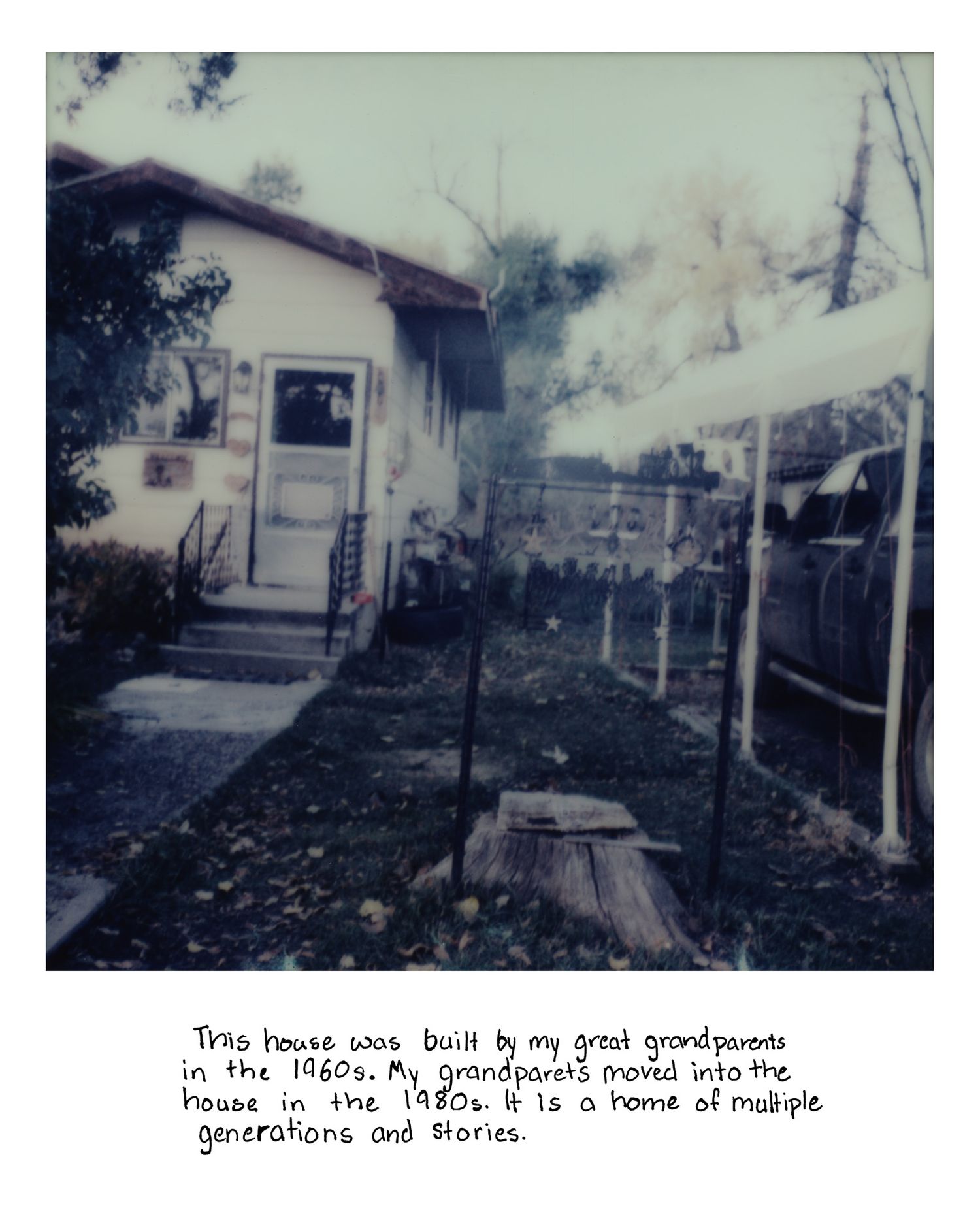 Sierrah Elizabeth Photography's senior exhibition project, a scanned polaroid image of her grandpa's house.