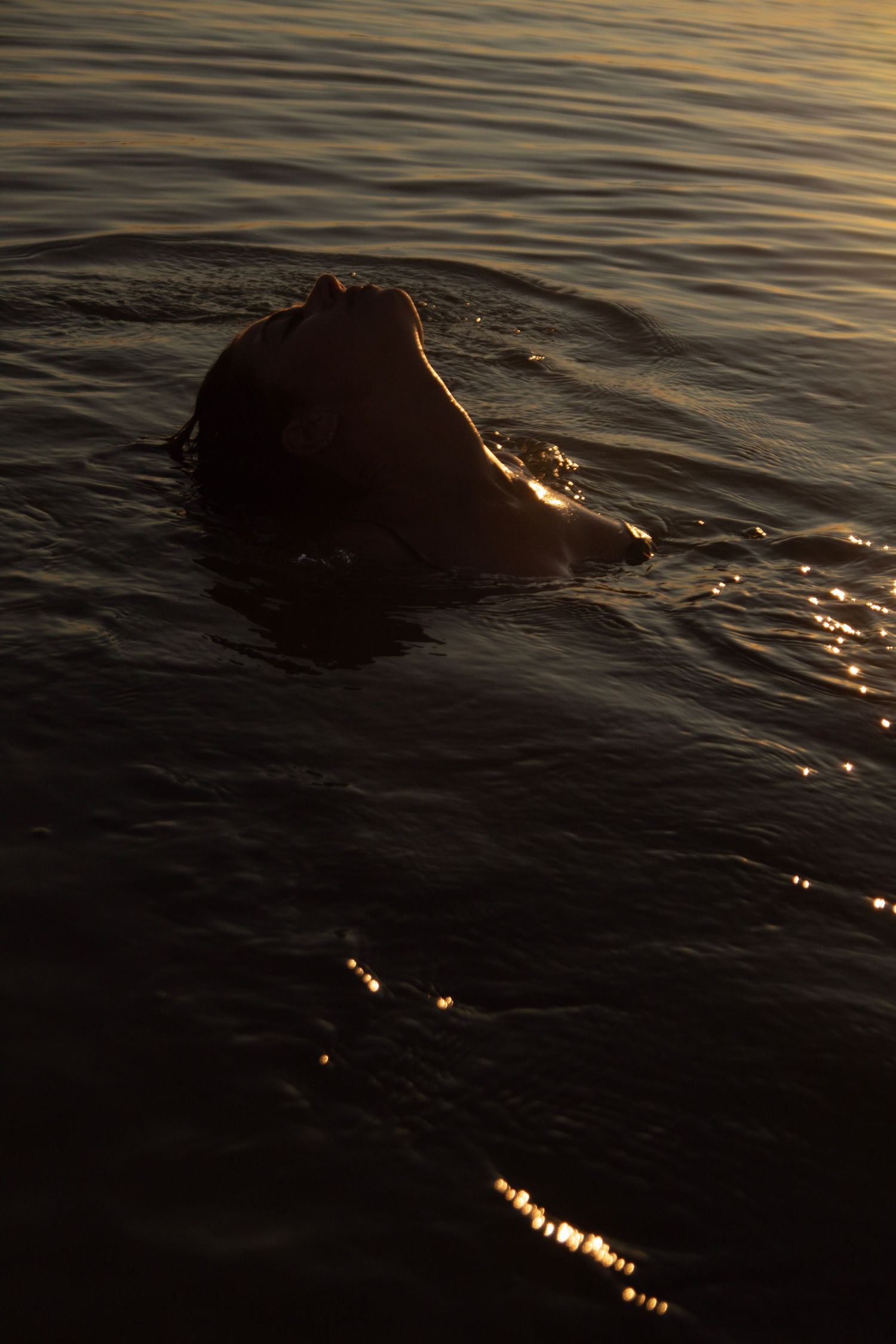 model sea summer shooting
