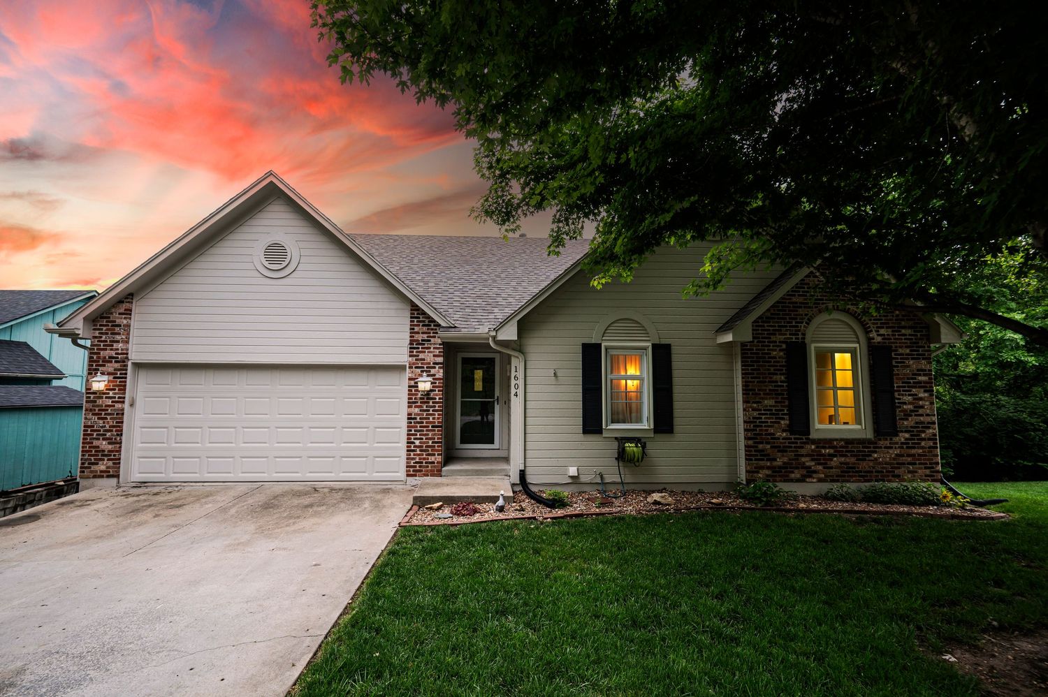 Twilight Photo of house listed in Kansas City