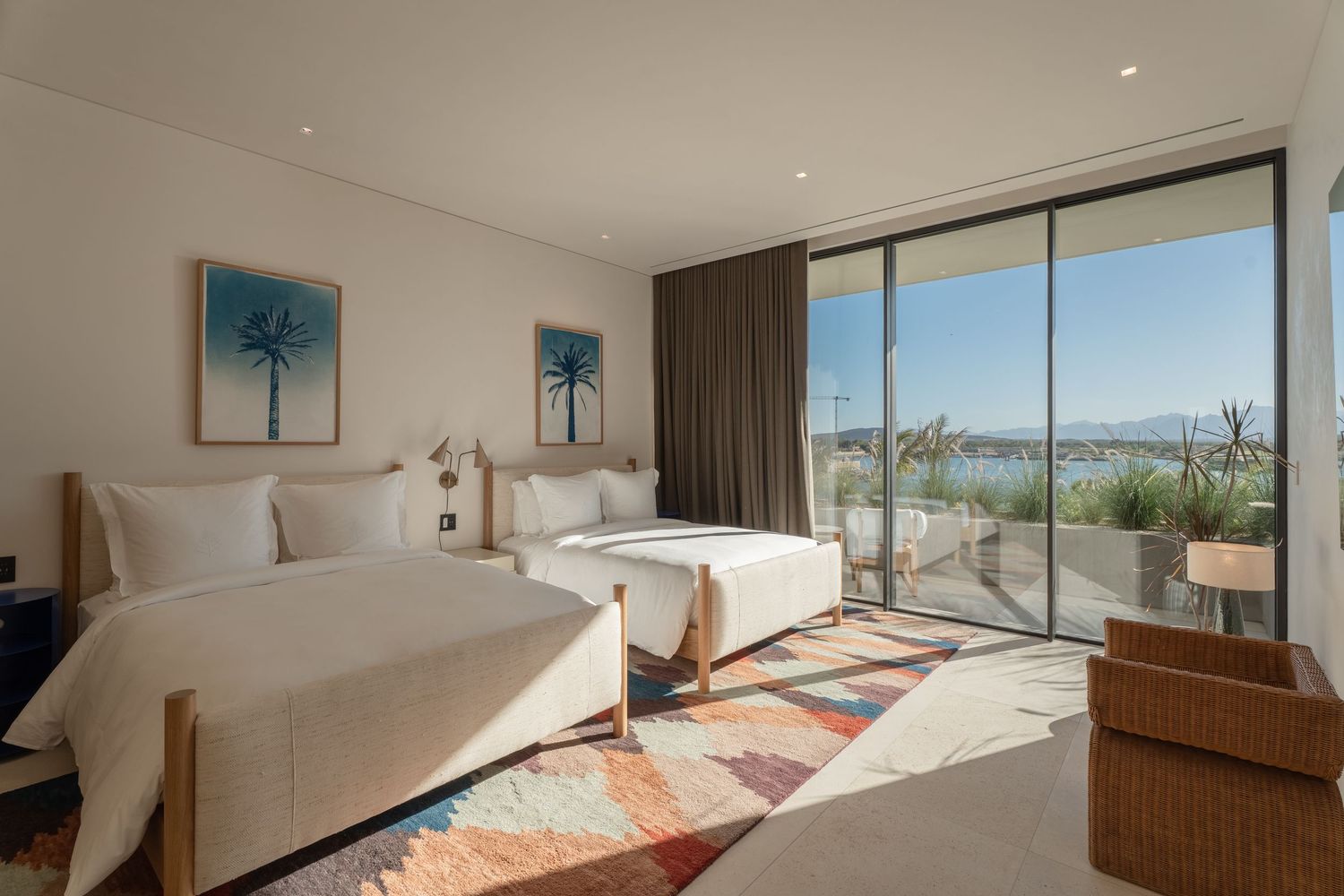 Luxury real estate photography, Los Cabos properties, ocean view homes, beachfront villas, modern architecture, high-end listings, resorts
