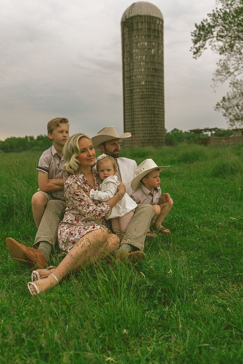 Family lifestyle on the farm in Goshen, Indiana