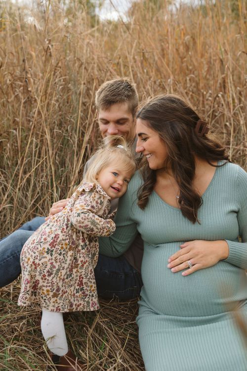 Fall outdoor maternity photography session in Goshen Indiana