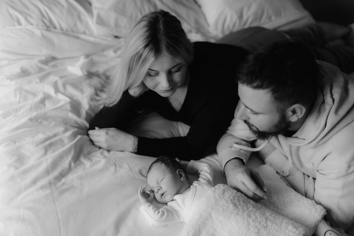 Intieme newbornfotografie – eerste momenten van een pasgeboren baby