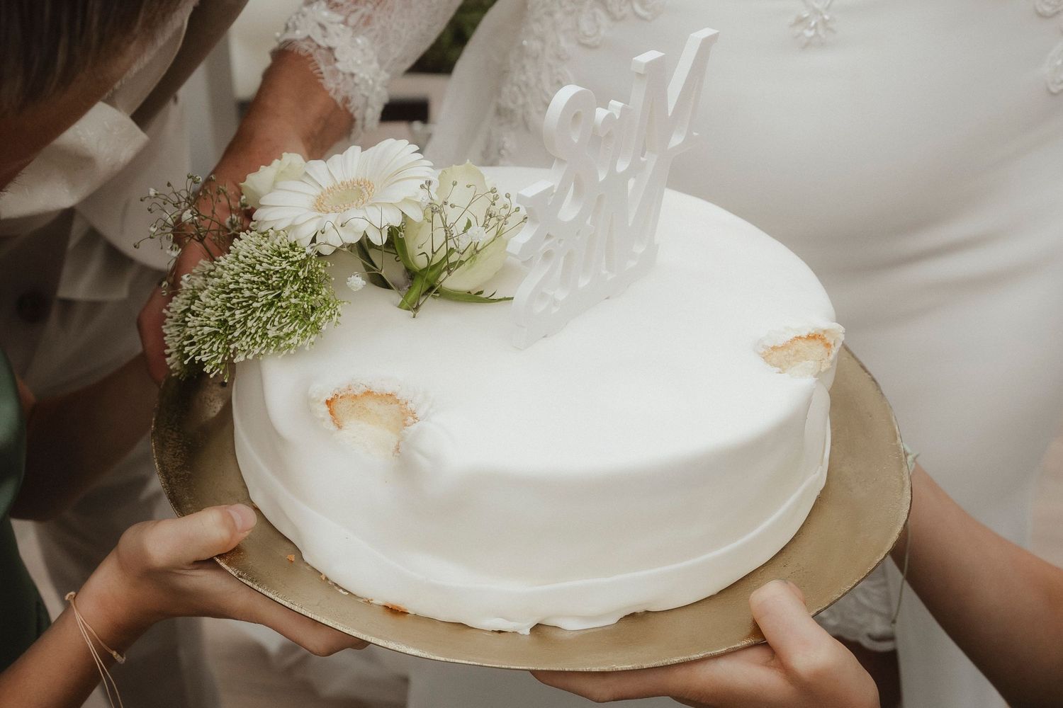 Trouwfotografie door Rochelli’s Fotografie in Almelo met romantische en spontane momenten
