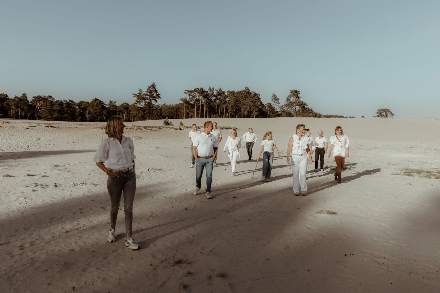 Familiefoto met opa en oma – meerdere generaties vastgelegd Almelo