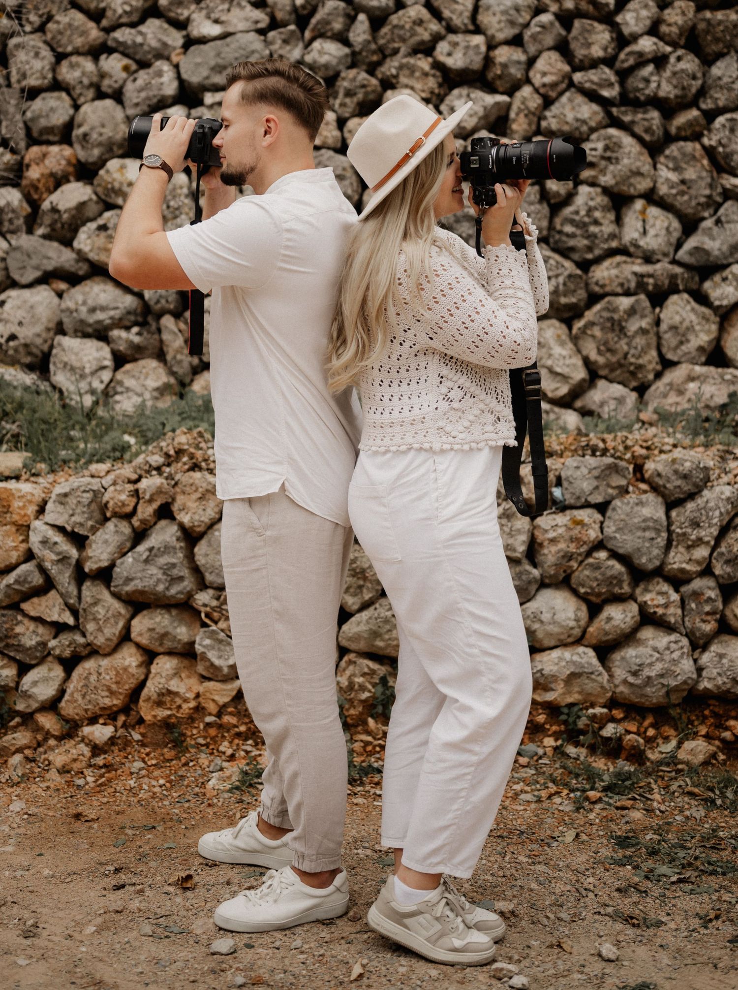 Married Photography Duo