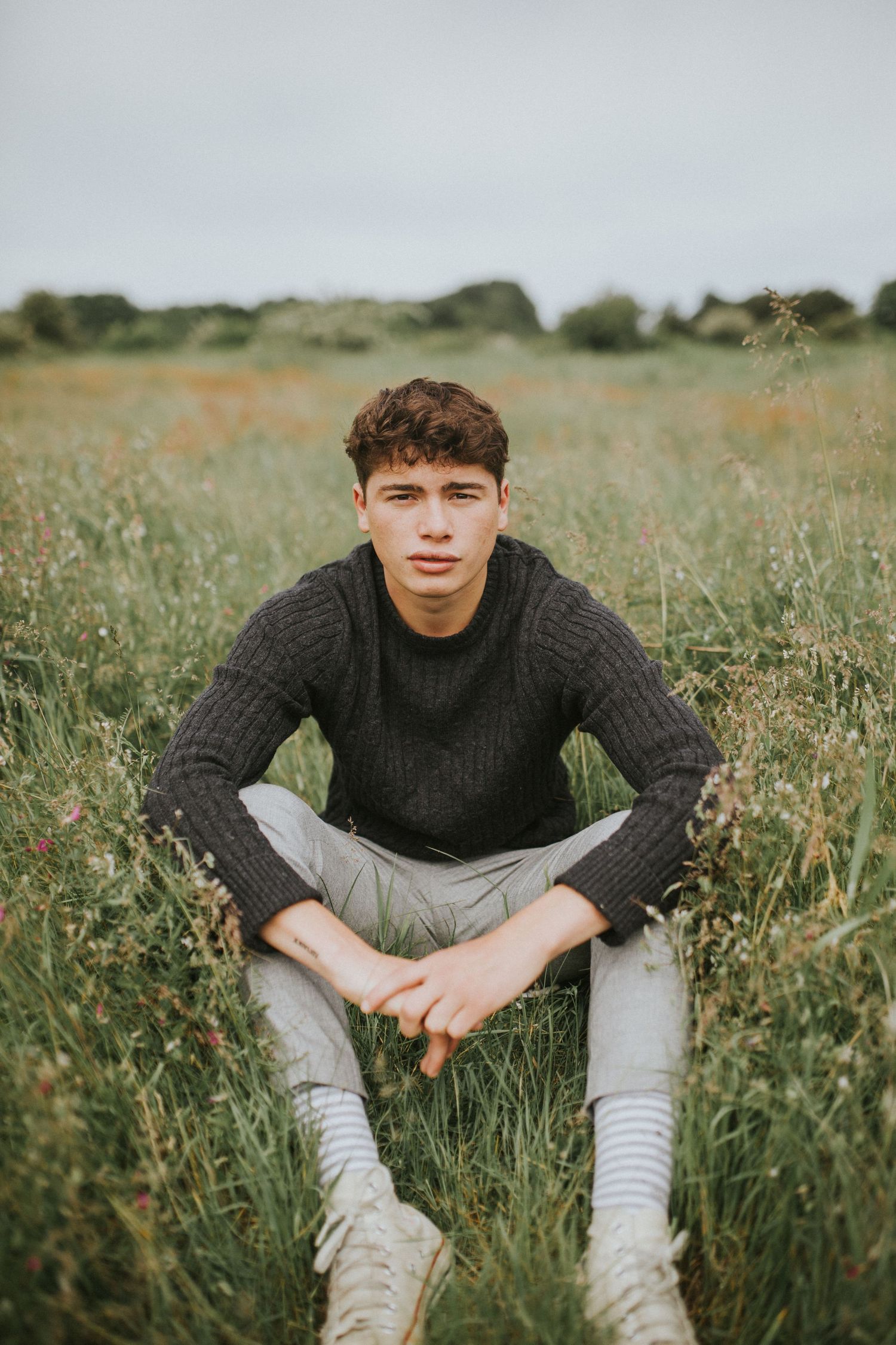 Seattle high school senior photography session in natural light at Discovery Park