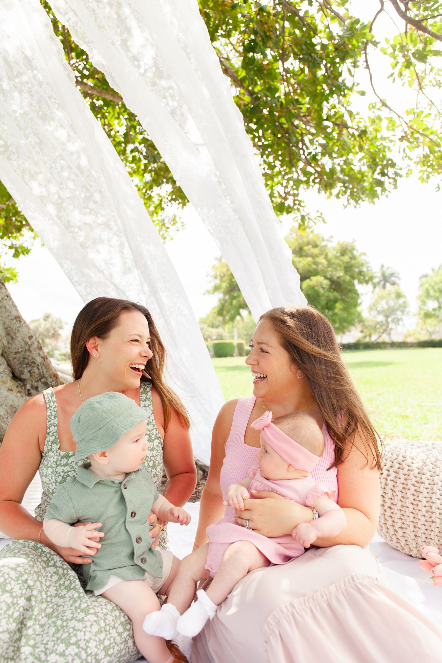 mommy and me photoshoot in a field