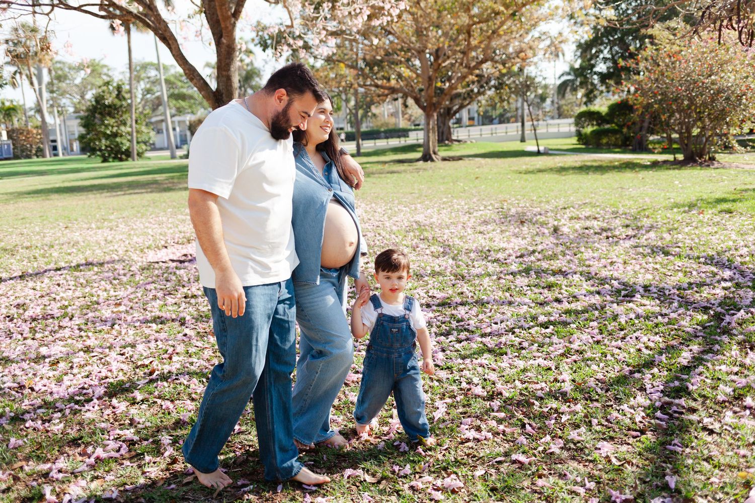 palm beach island maternity photos spring bloom