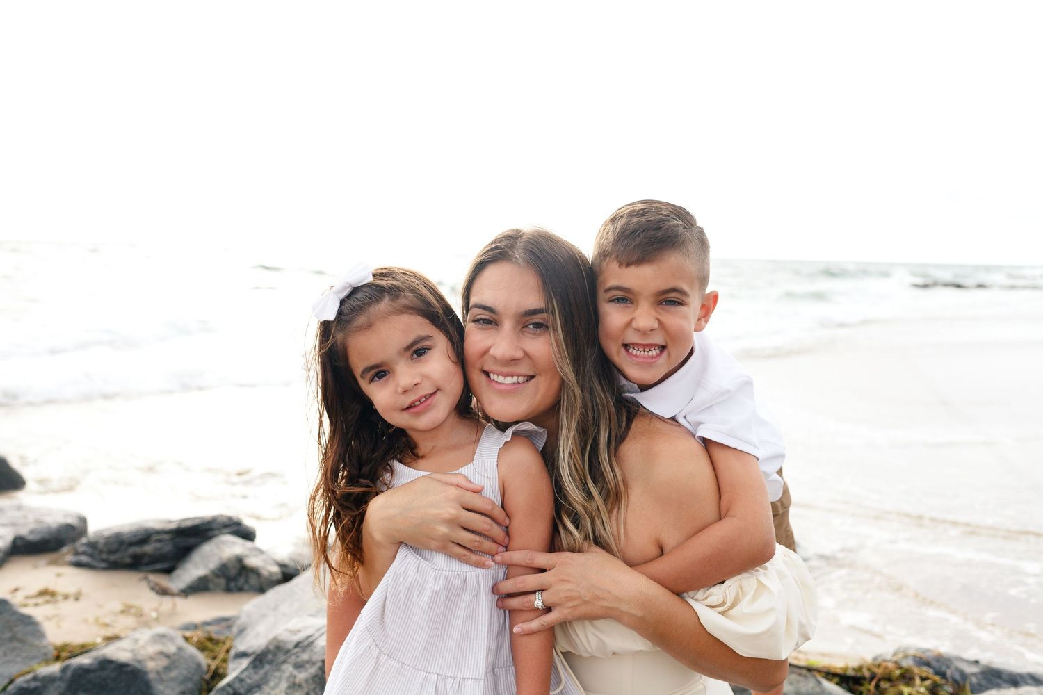 family photos beach family photoshoot