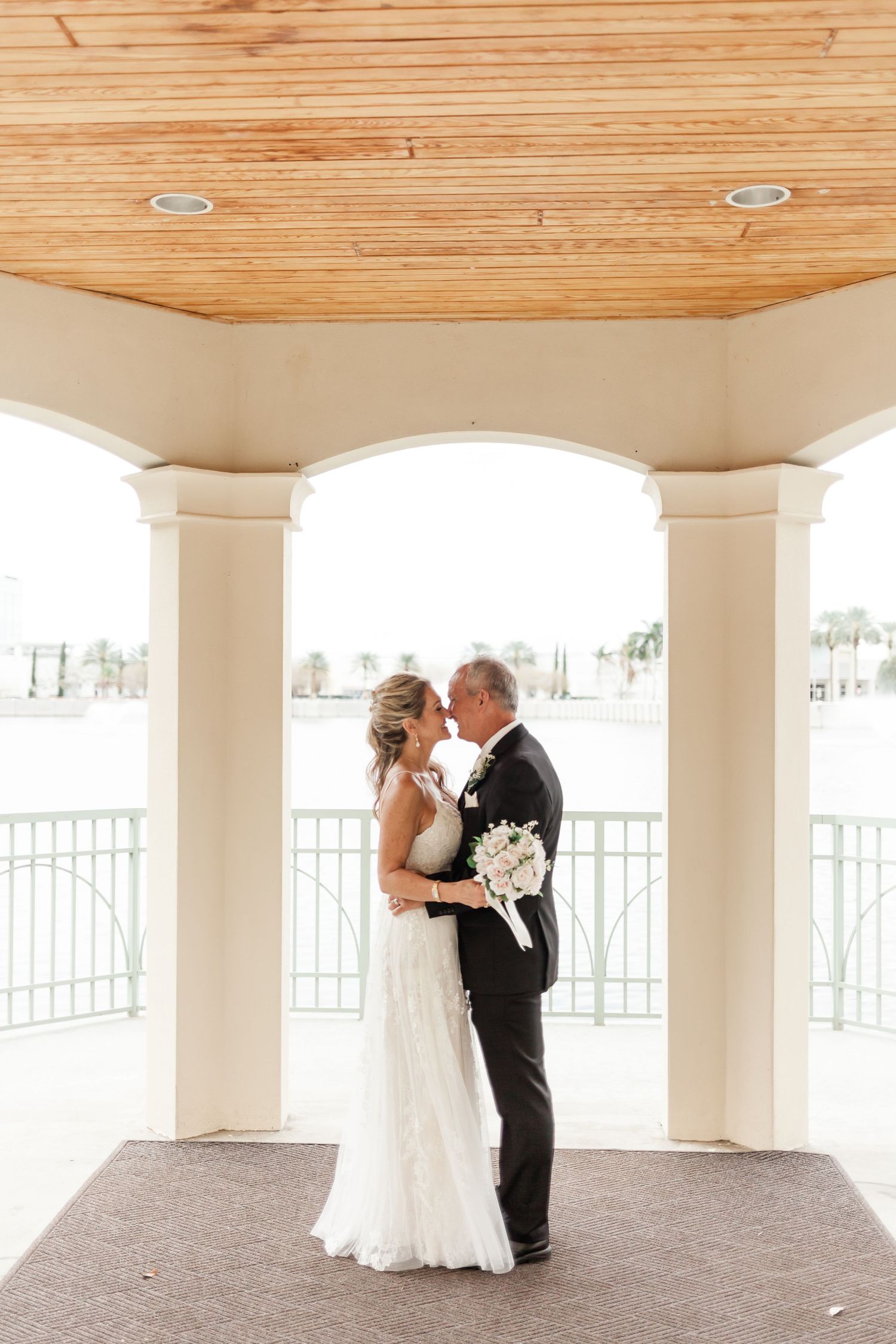 palm beach elopement photos. engagement, wedding, elopement photographer