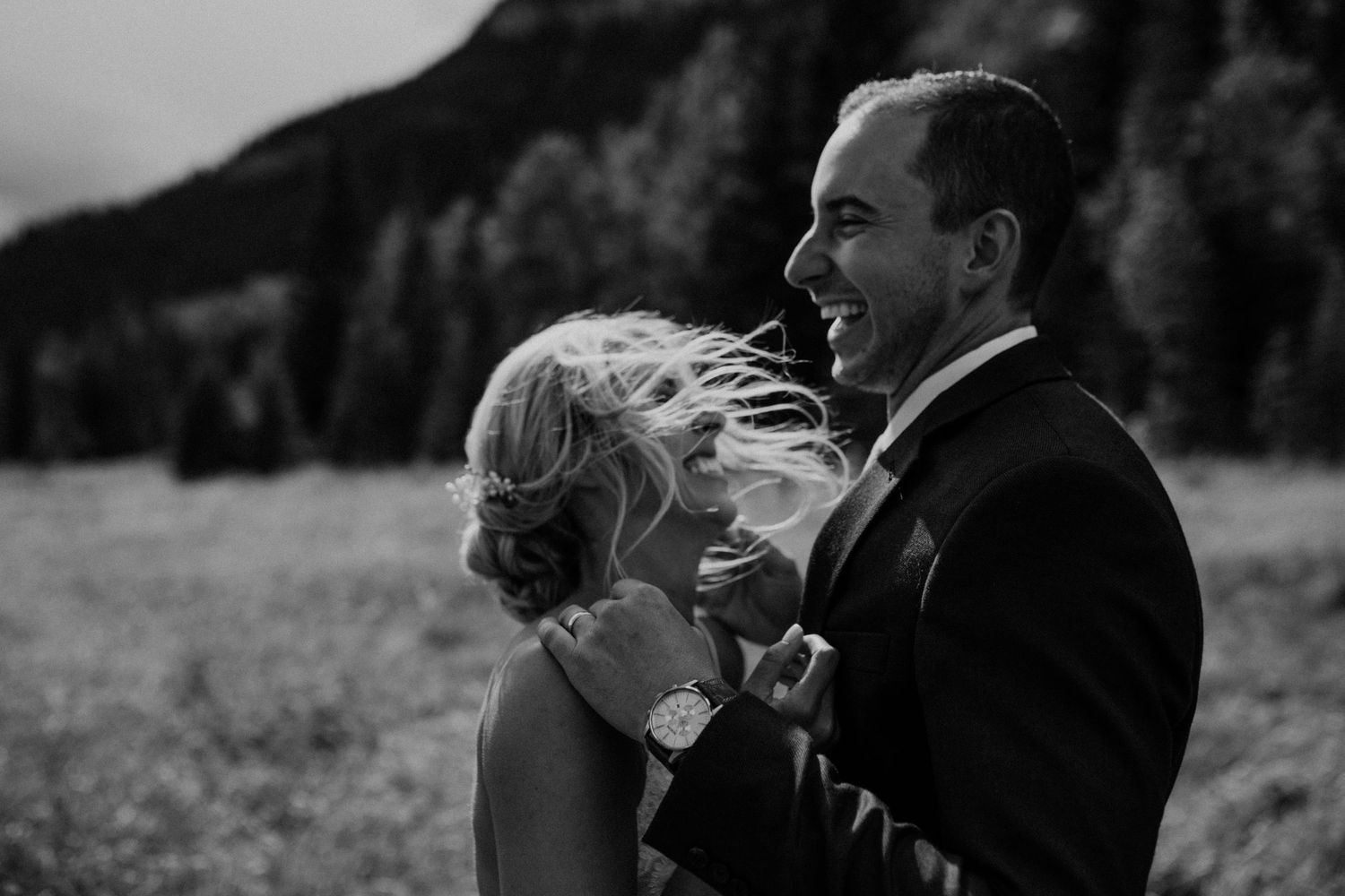 Fun Elopement Photographer Vancouver Island