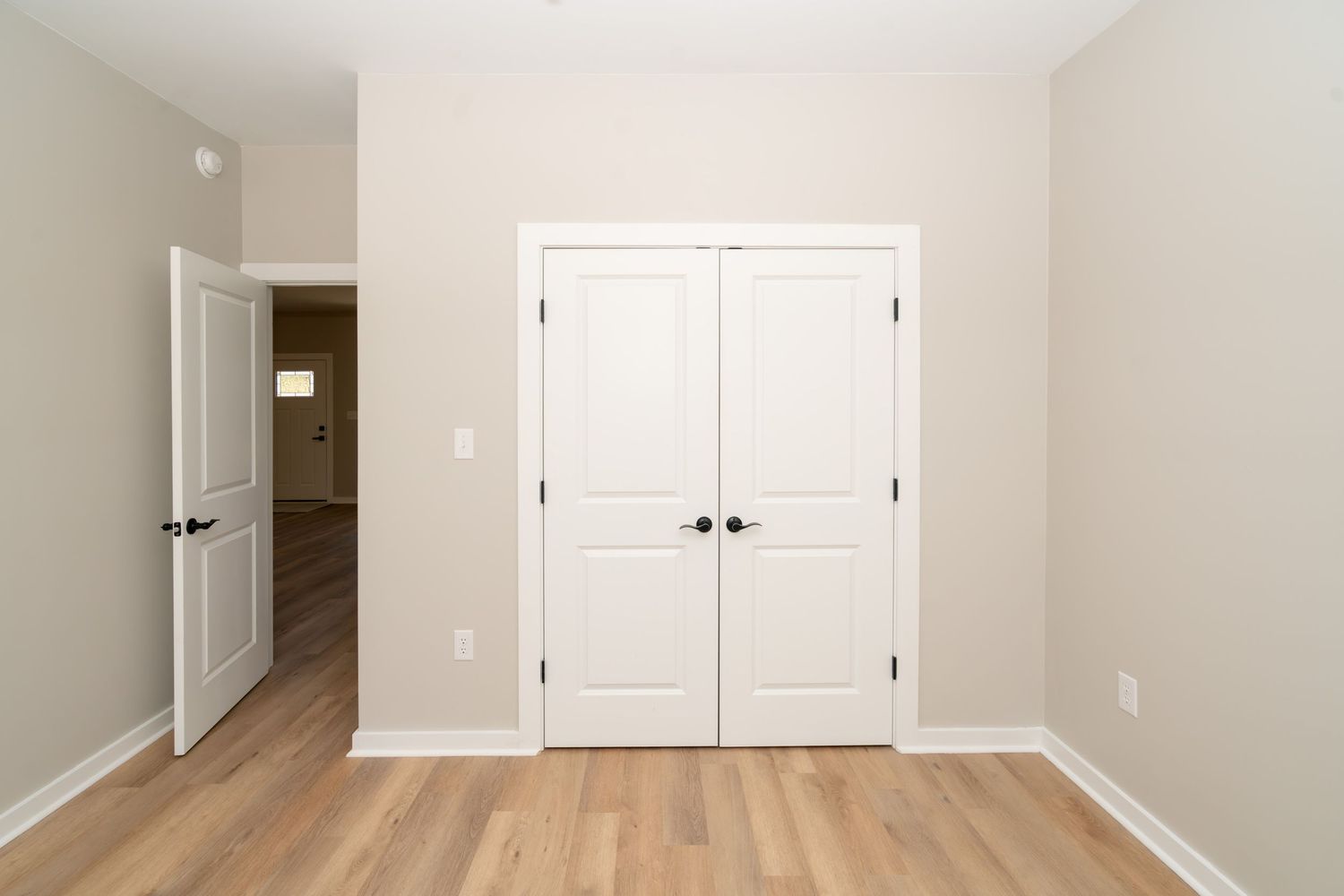 Large bedroom in house near Fort Rucker.