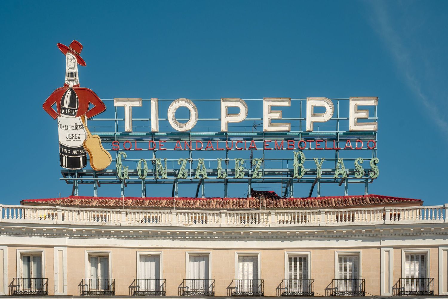 Side view of the Tio Pepe building in Spain