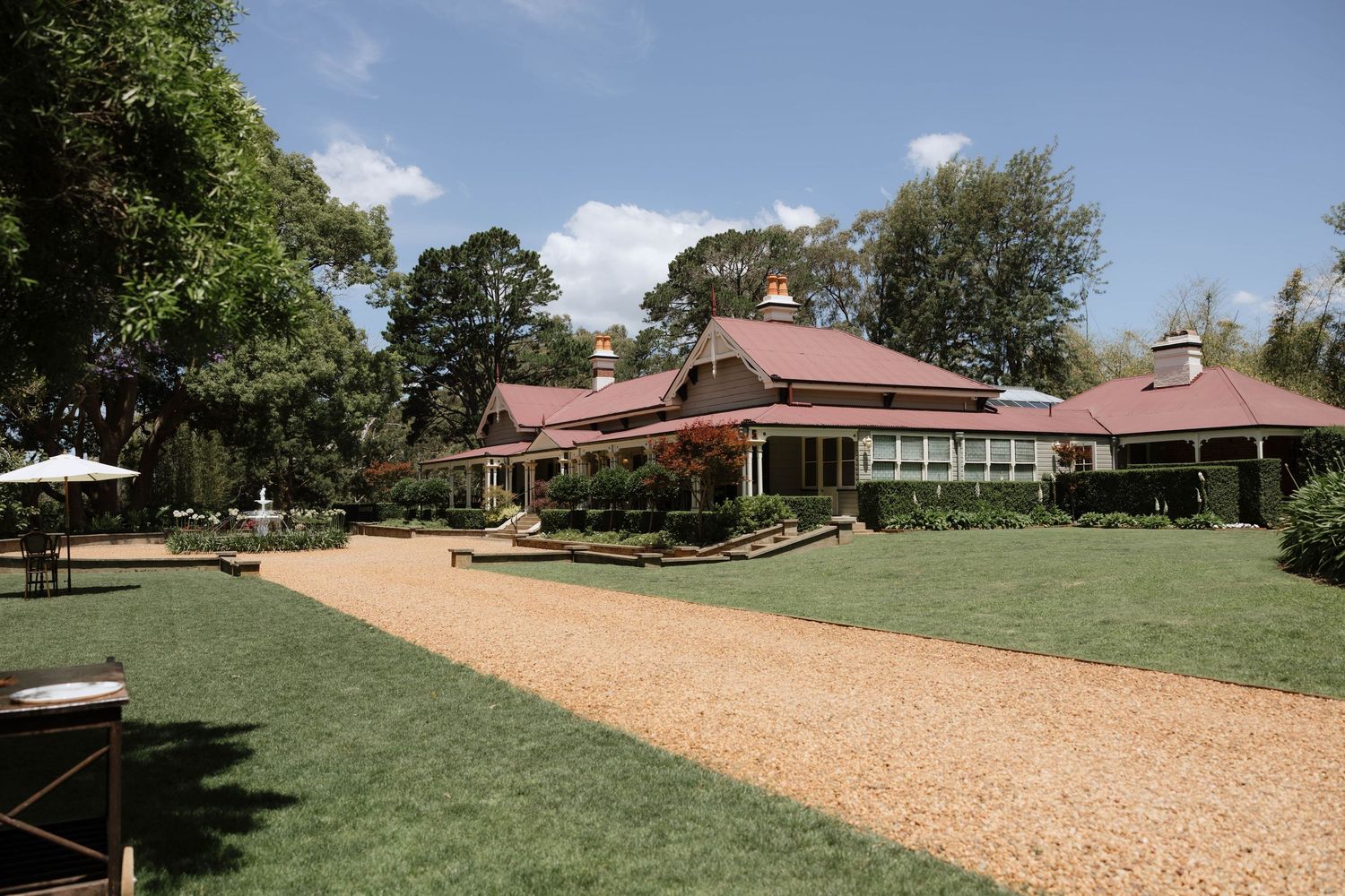 Gabbinbar homestead Toowoomba wedding,  fine art editorial wedding QLD Destination wedding vendor , wedding photographer , Australian