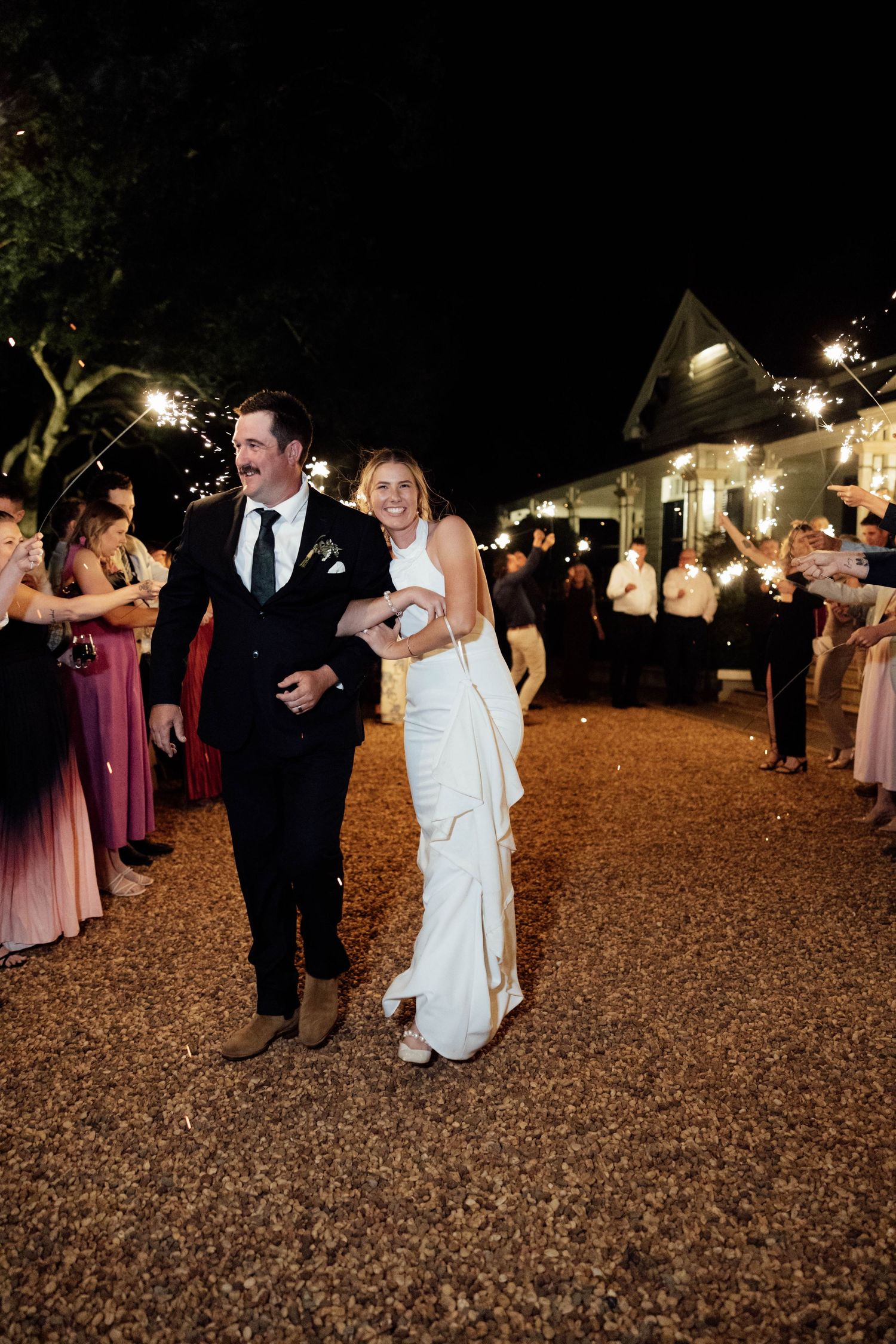 Wedding photographer for luxury venues across Brisbane, the Scenic Rim and Southern Queensland, capturing refined and emotive imagery.