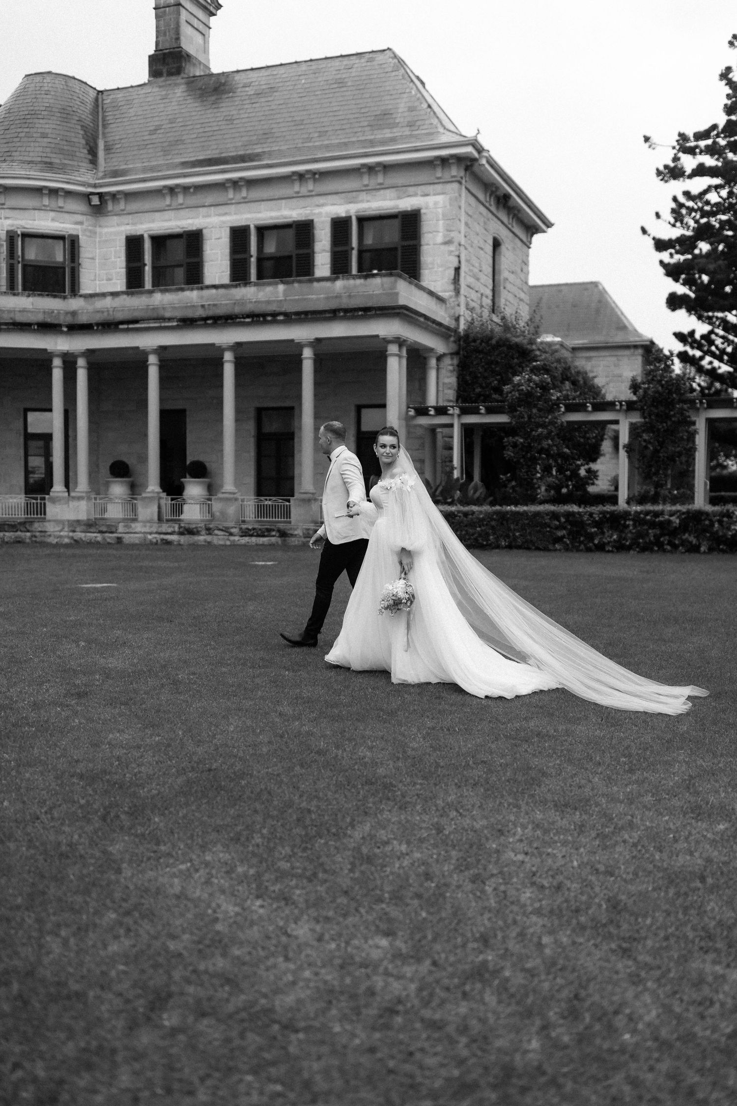 Jimbour House Toowoomba wedding,  fine art editorial wedding QLD Destination wedding vendor , wedding photographer , Australian Dalby