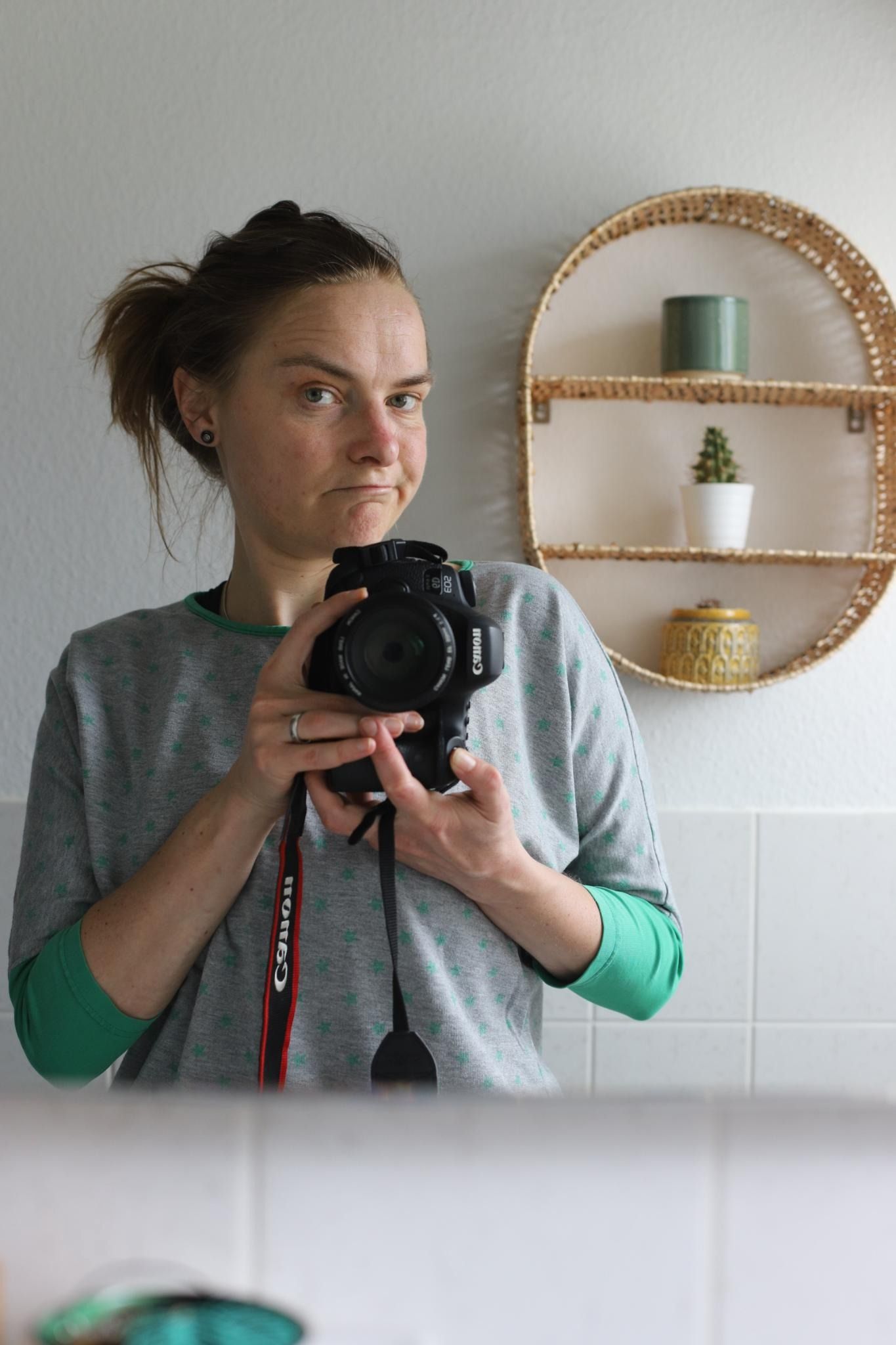 Portraitfotograf-langenfeld-tiefgruendig-kreativ-kuenstlerin-Christine